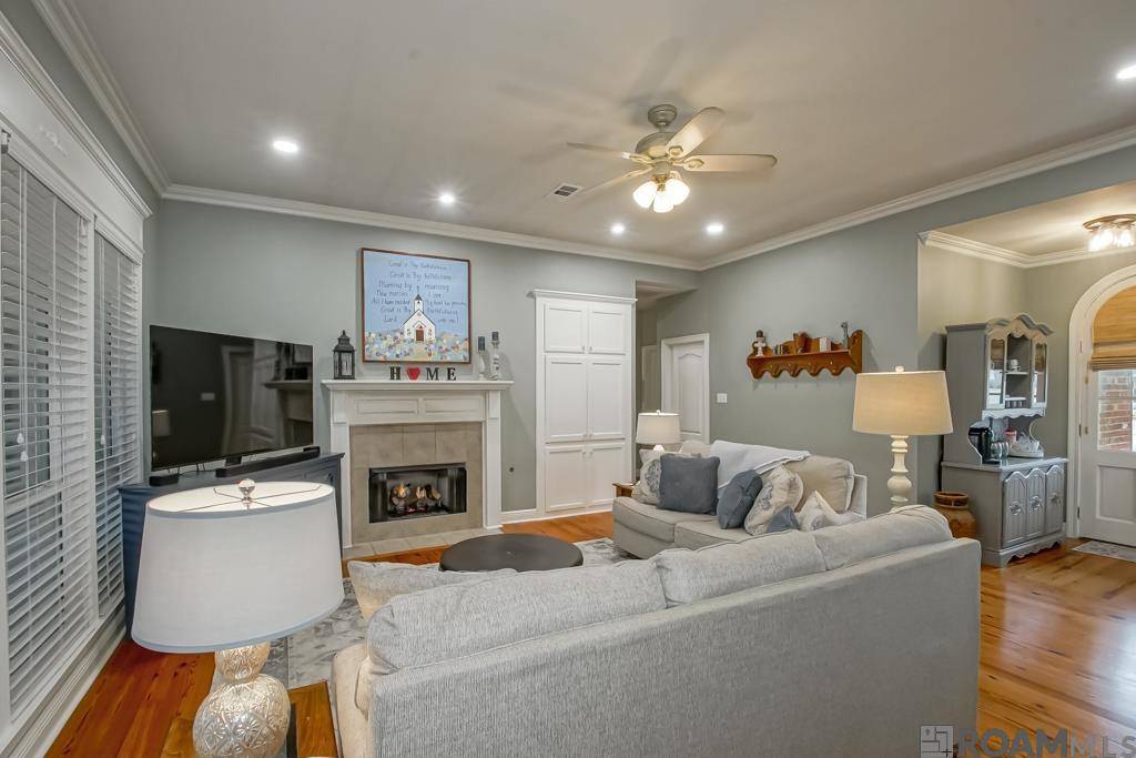 Zachary, LA 70791,4352 Spring Hollow Ct