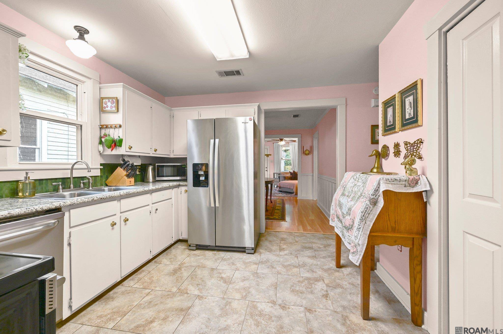 Baton Rouge, LA 70806,629 Edison St