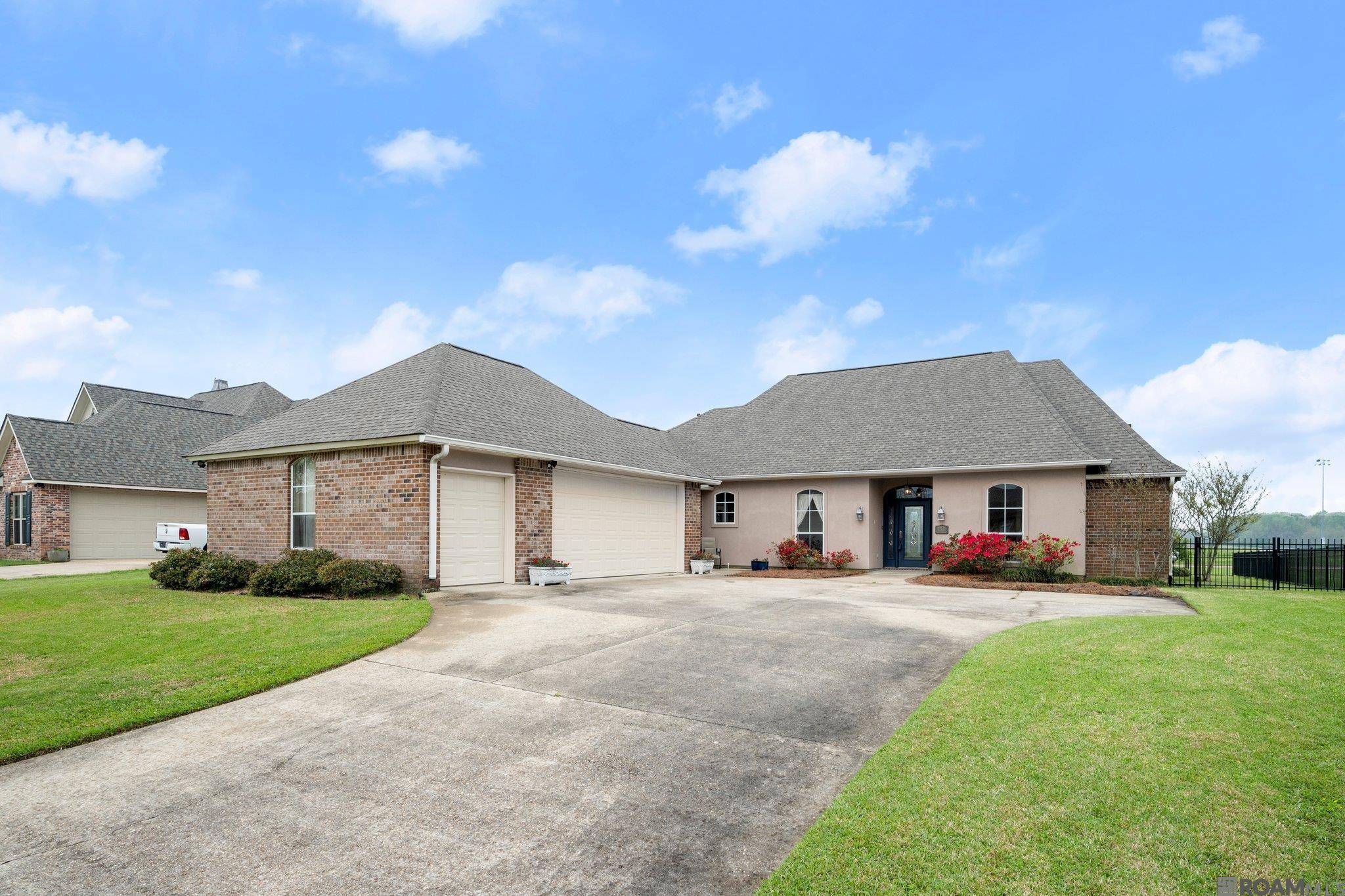 Zachary, LA 70791,22525 Fairway View Dr