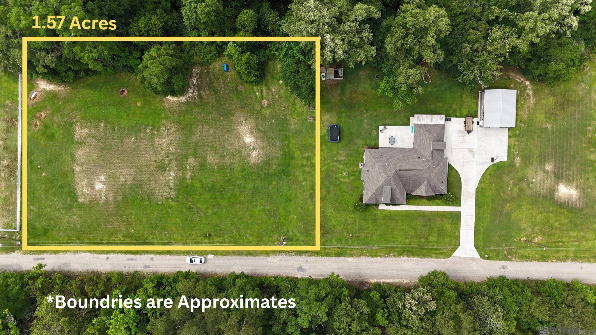 Greenwell Springs, LA 70739,17245 Burks Ave