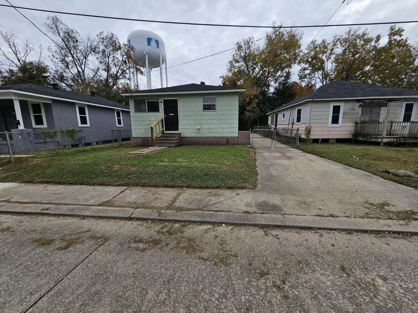 Baton Rouge, LA 70802,376 E Grant St