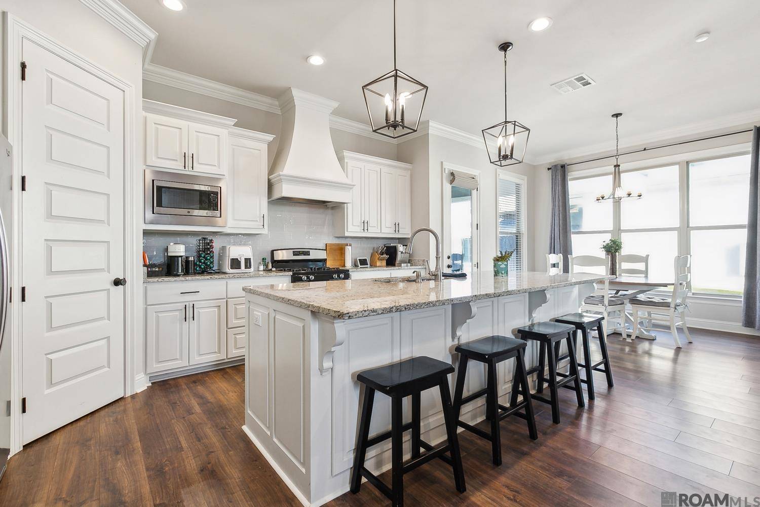 Baton Rouge, LA 70818,8242 Knee Tree Dr