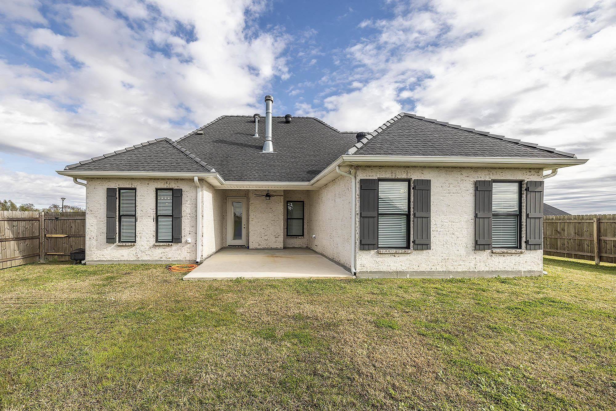 Houma, LA 70360,400 Independence Drive