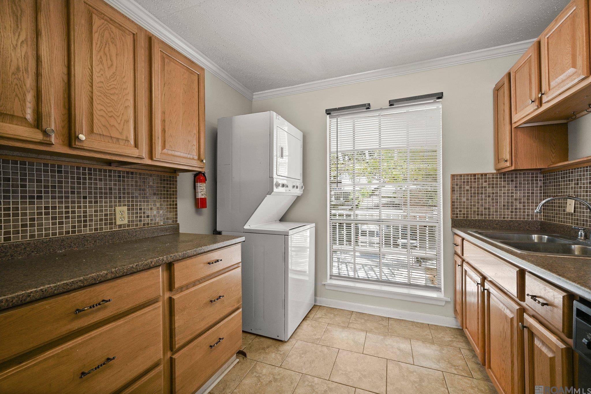 Saint George, LA 70809,10442 Jefferson Hwy ##H