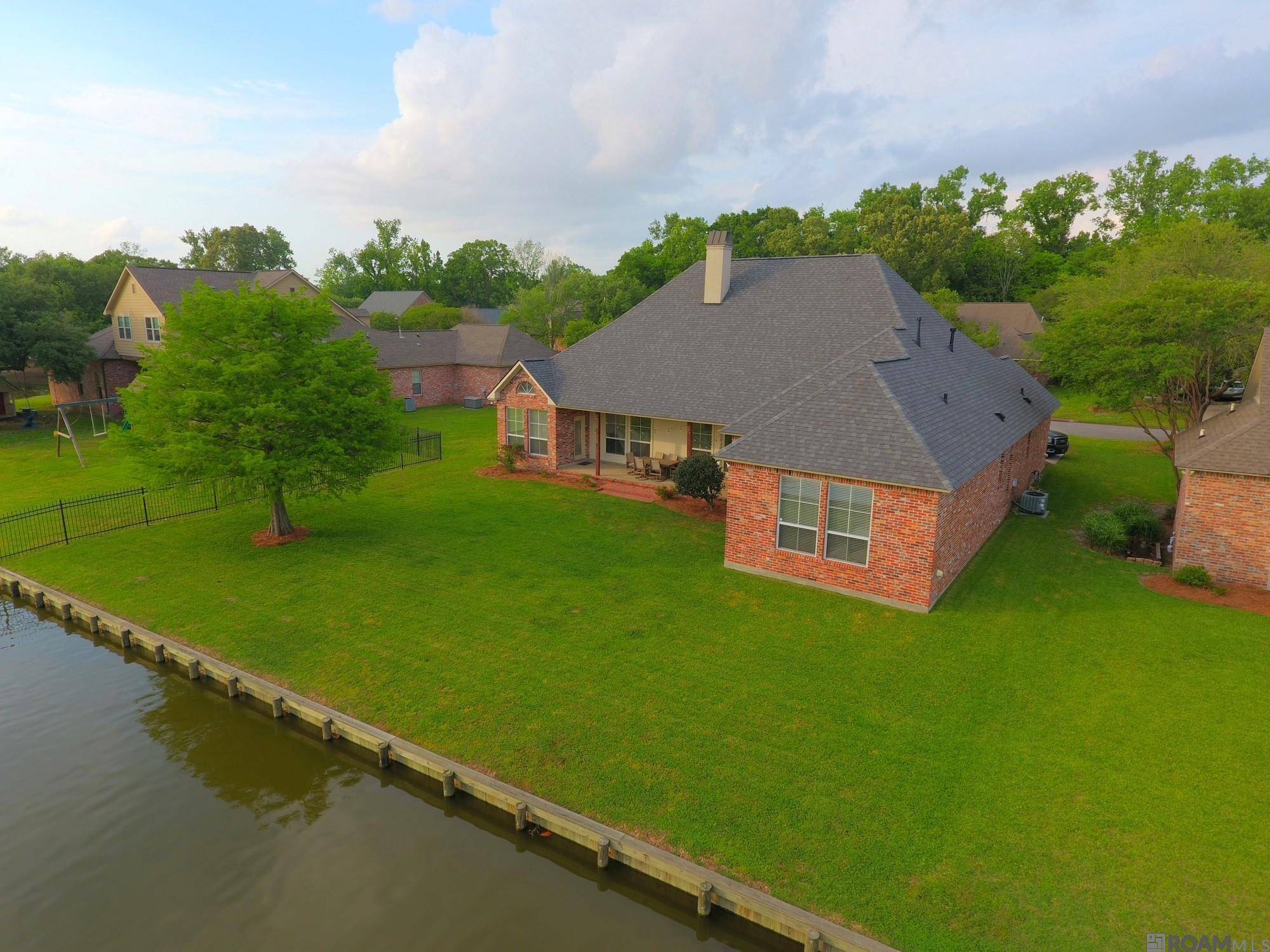 Baton Rouge, LA 70820,3030 Laurel Plantation Ave