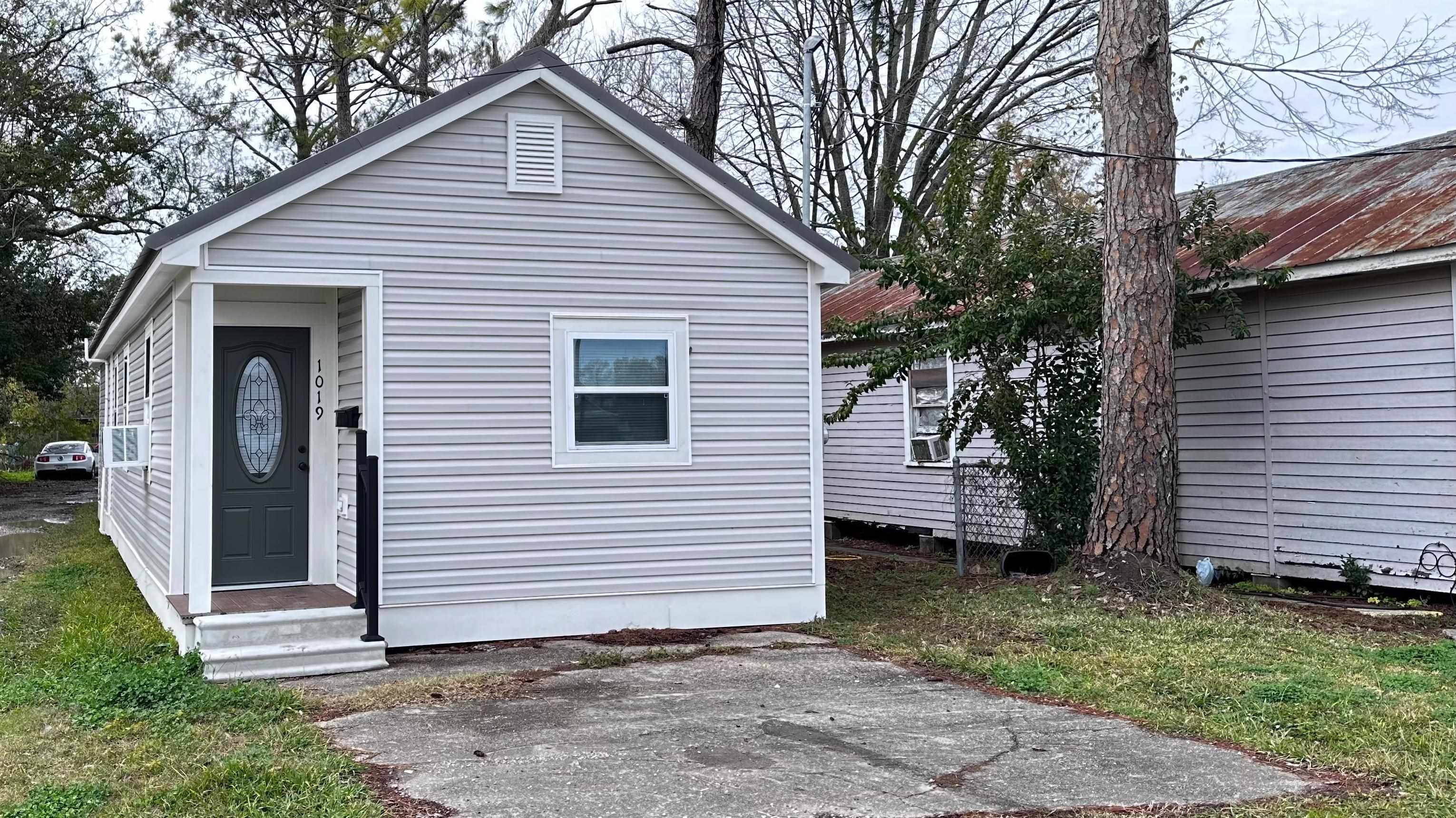 Thibodaux, LA 70301,1019 Ridgefield Road