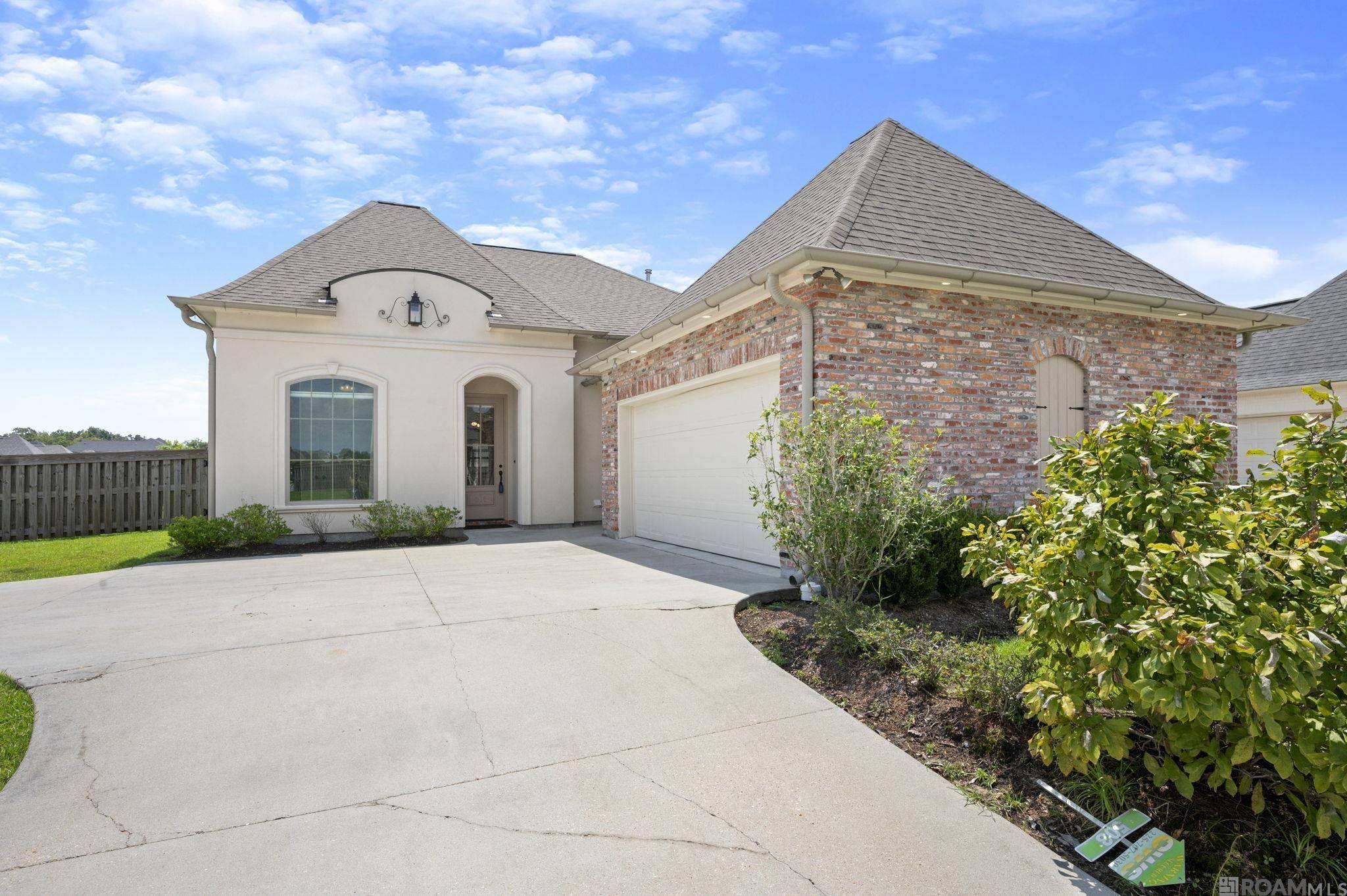 Saint George, LA 70810,503 Gadwell Dr