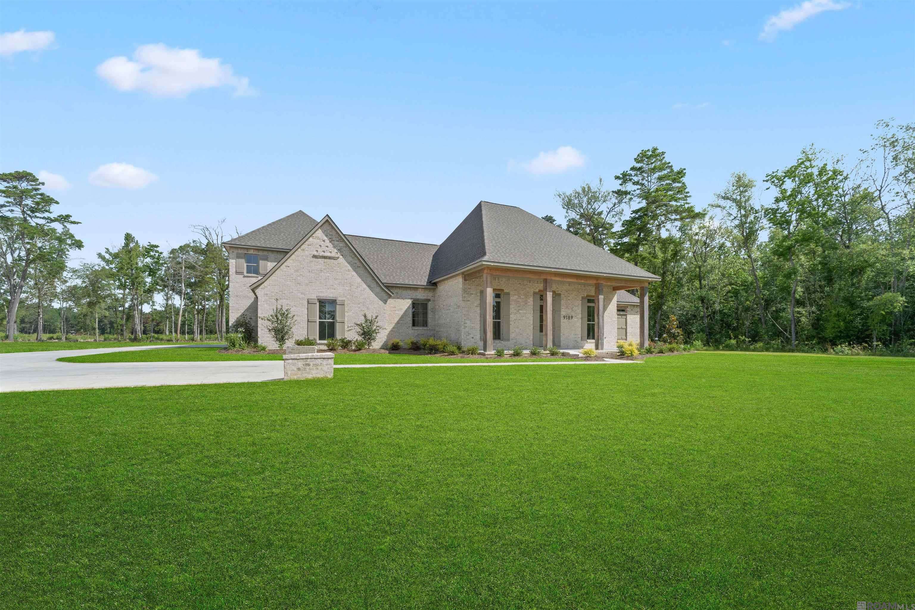 Denham Springs, LA 70726,9189 Hillon Hood Rd