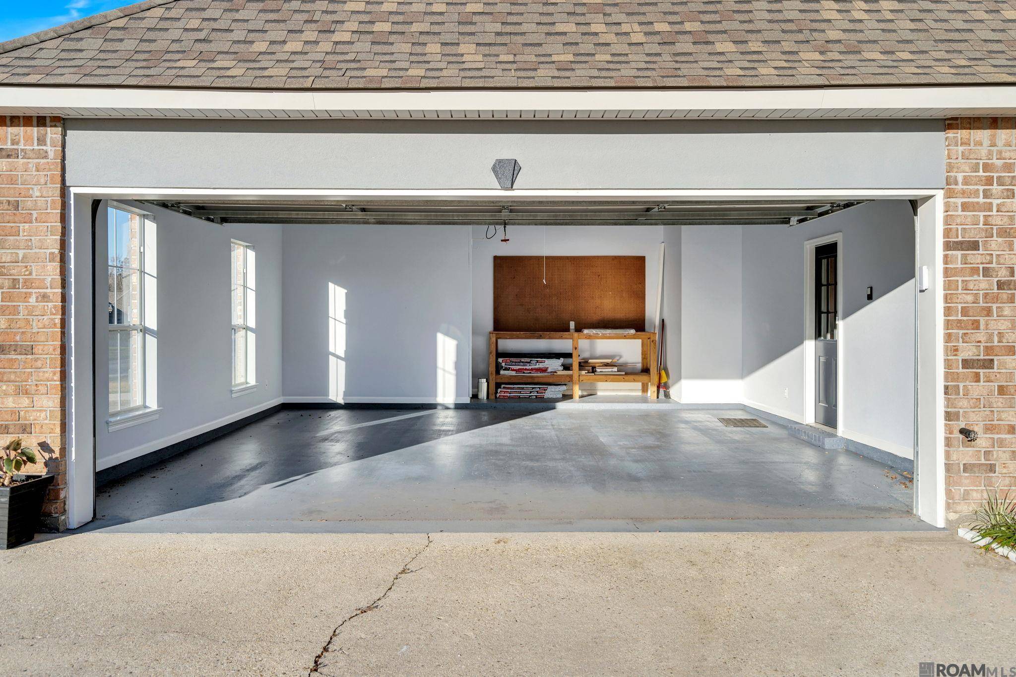 Prairieville, LA 70769,37090 Longwood Ave