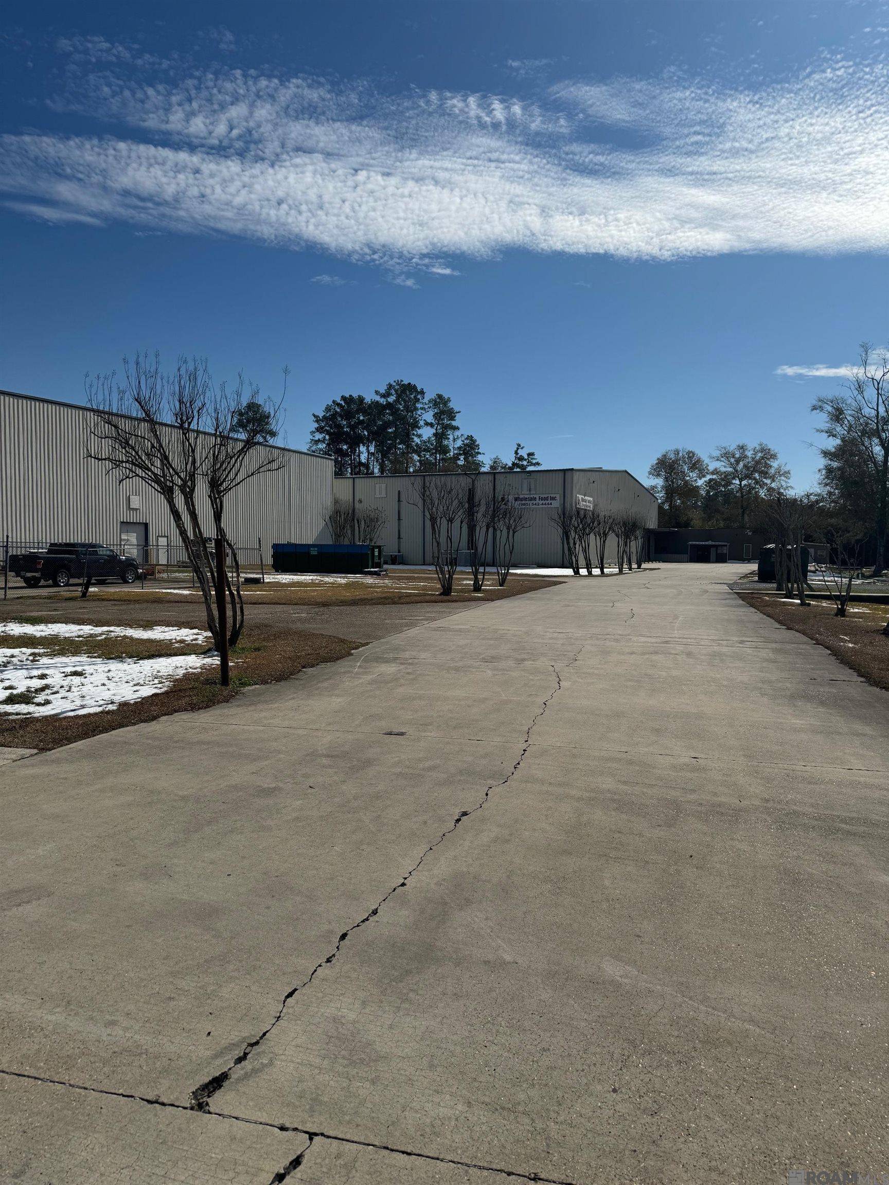 Hammond, LA 70403,18096 Old Covington Hwy