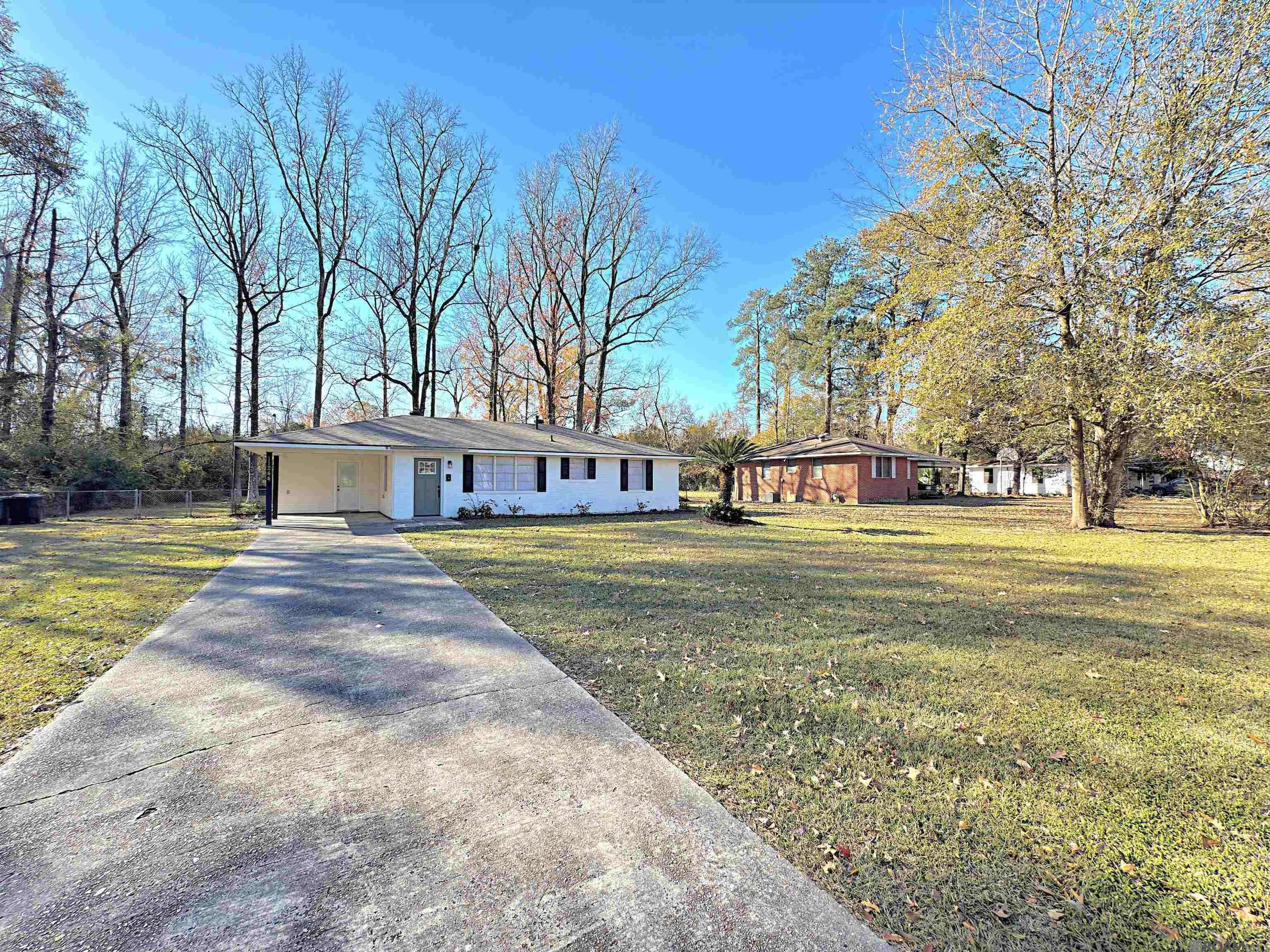 Baton Rouge, LA 70815,11244 Tams Dr