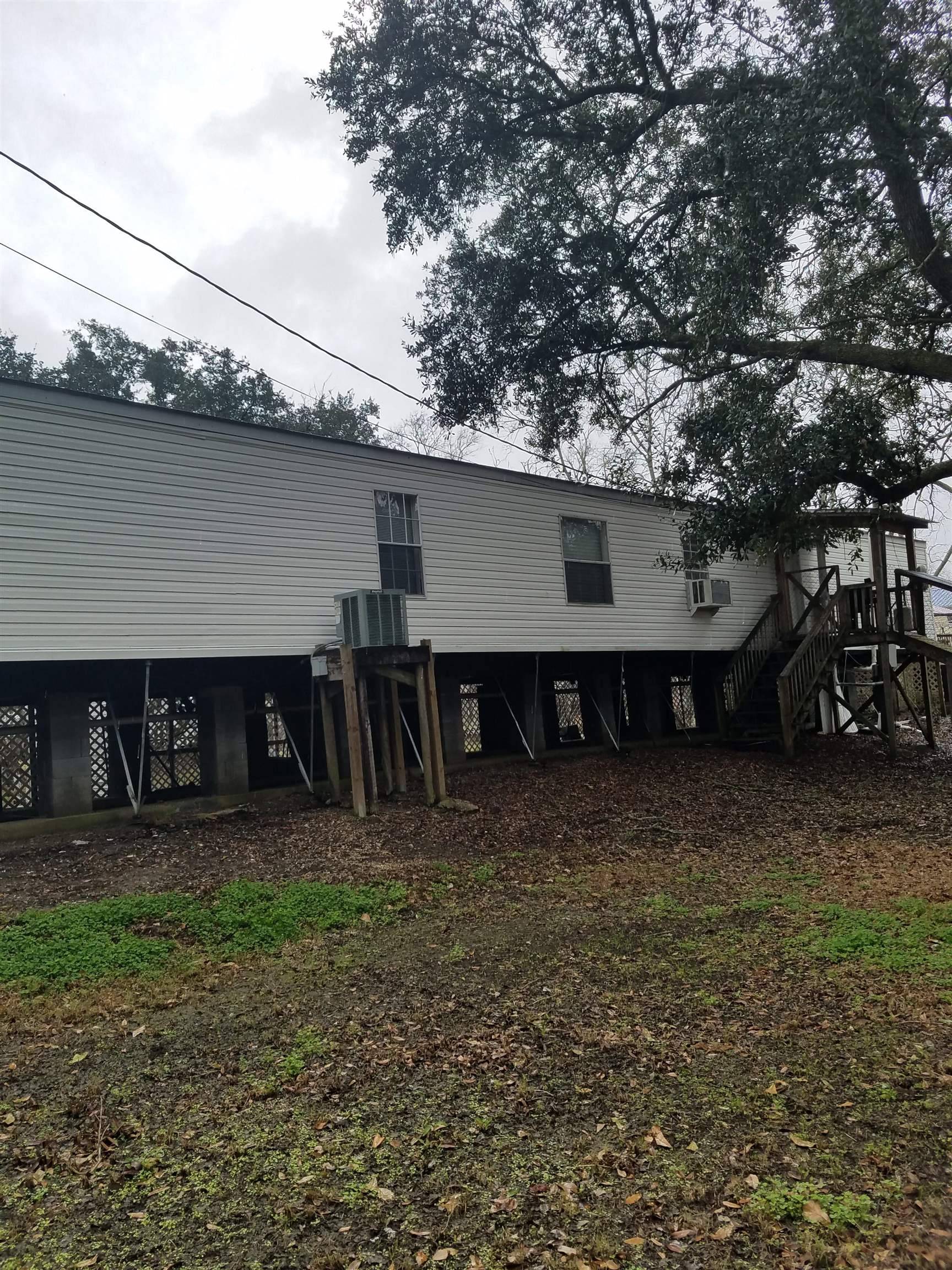 Chauvin, LA 70344,307 Lashbrooke Street