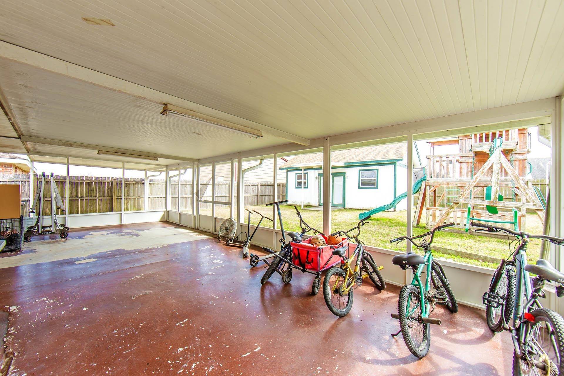 Patterson, LA 70352,303 Camille Dr