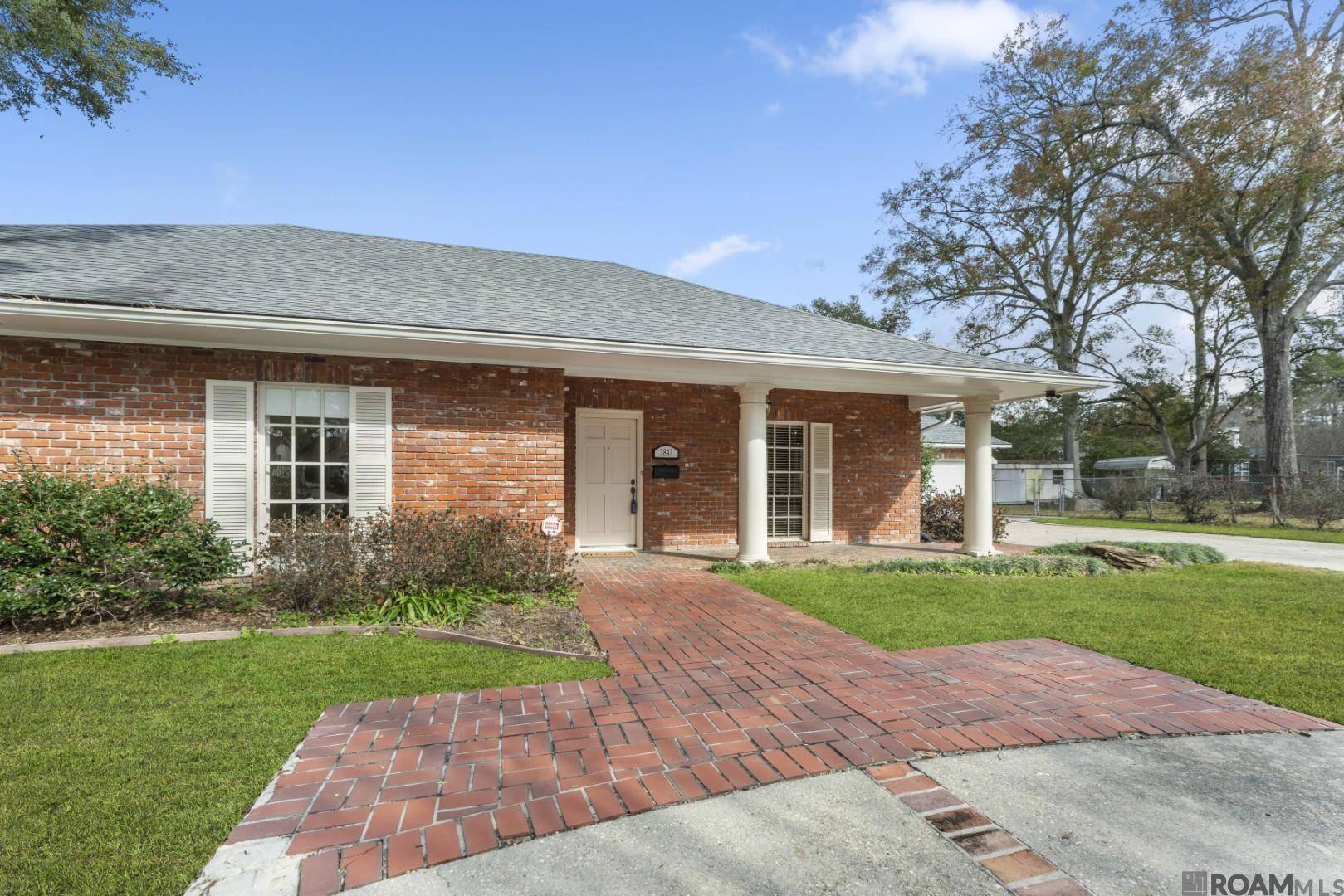 Baton Rouge, LA 70808,3847 Broussard St
