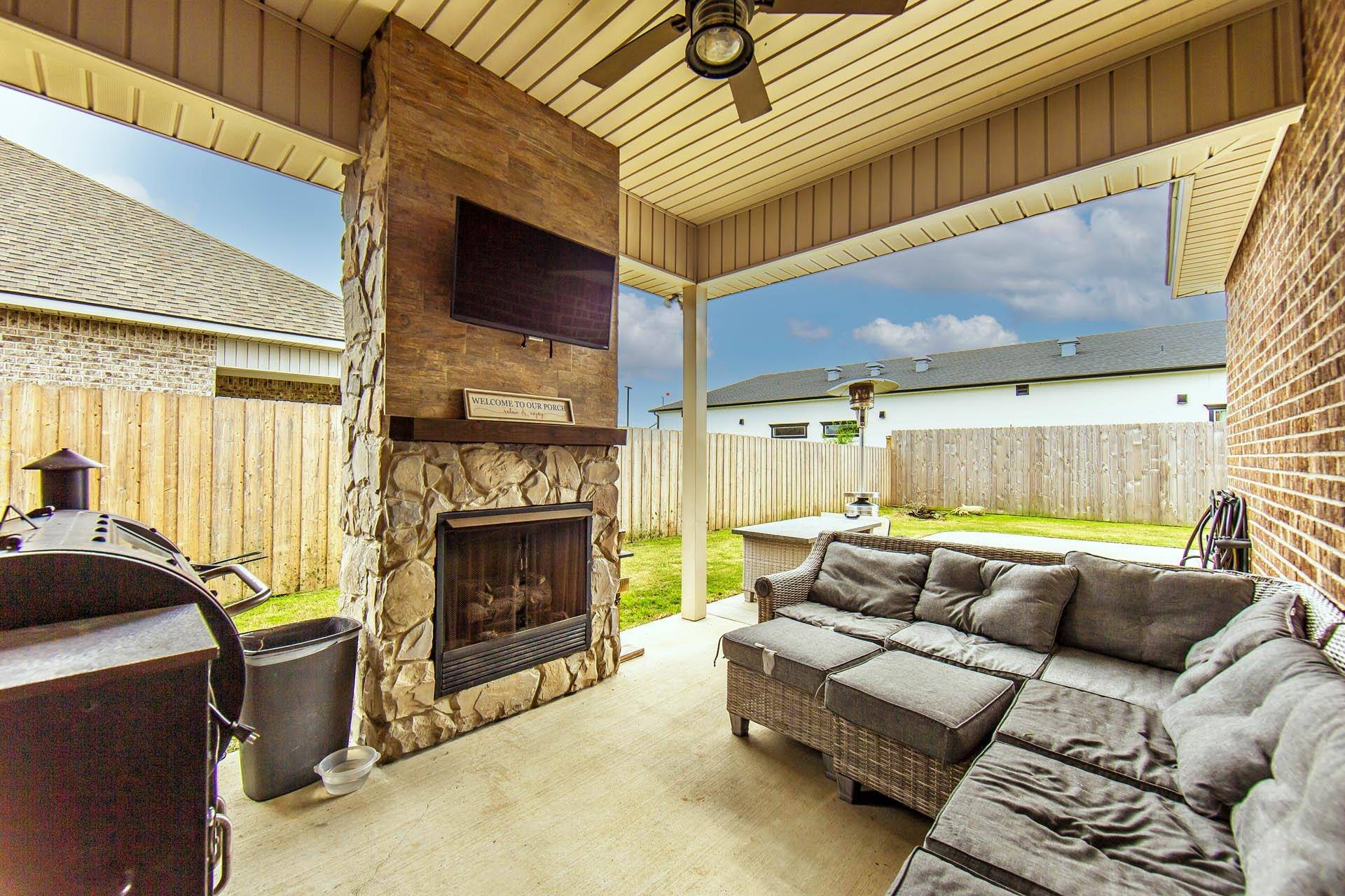 Gray, LA 70359,186 Chestnut Ridge Drive