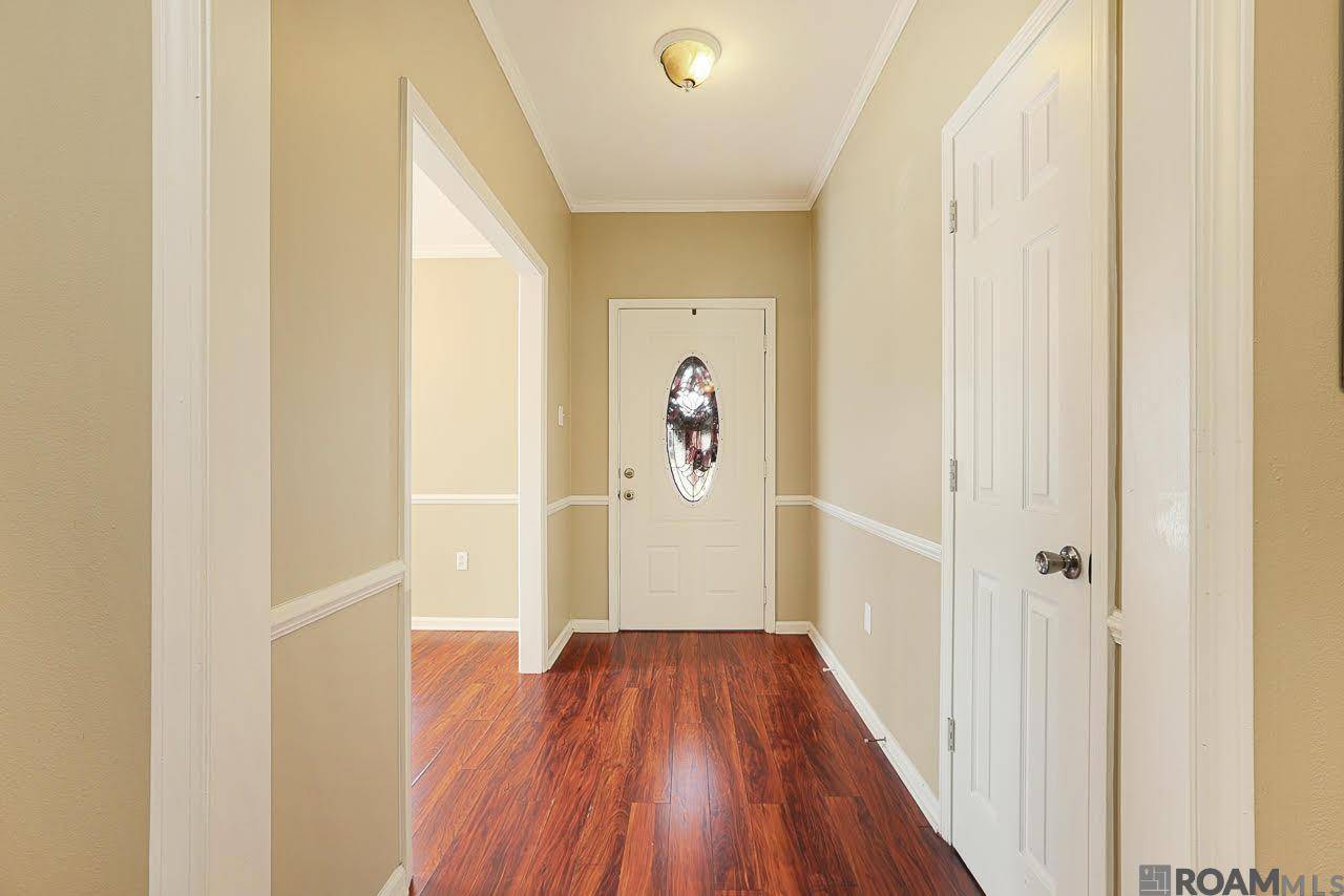 Baton Rouge, LA 70817,5617 Bayridge Dr