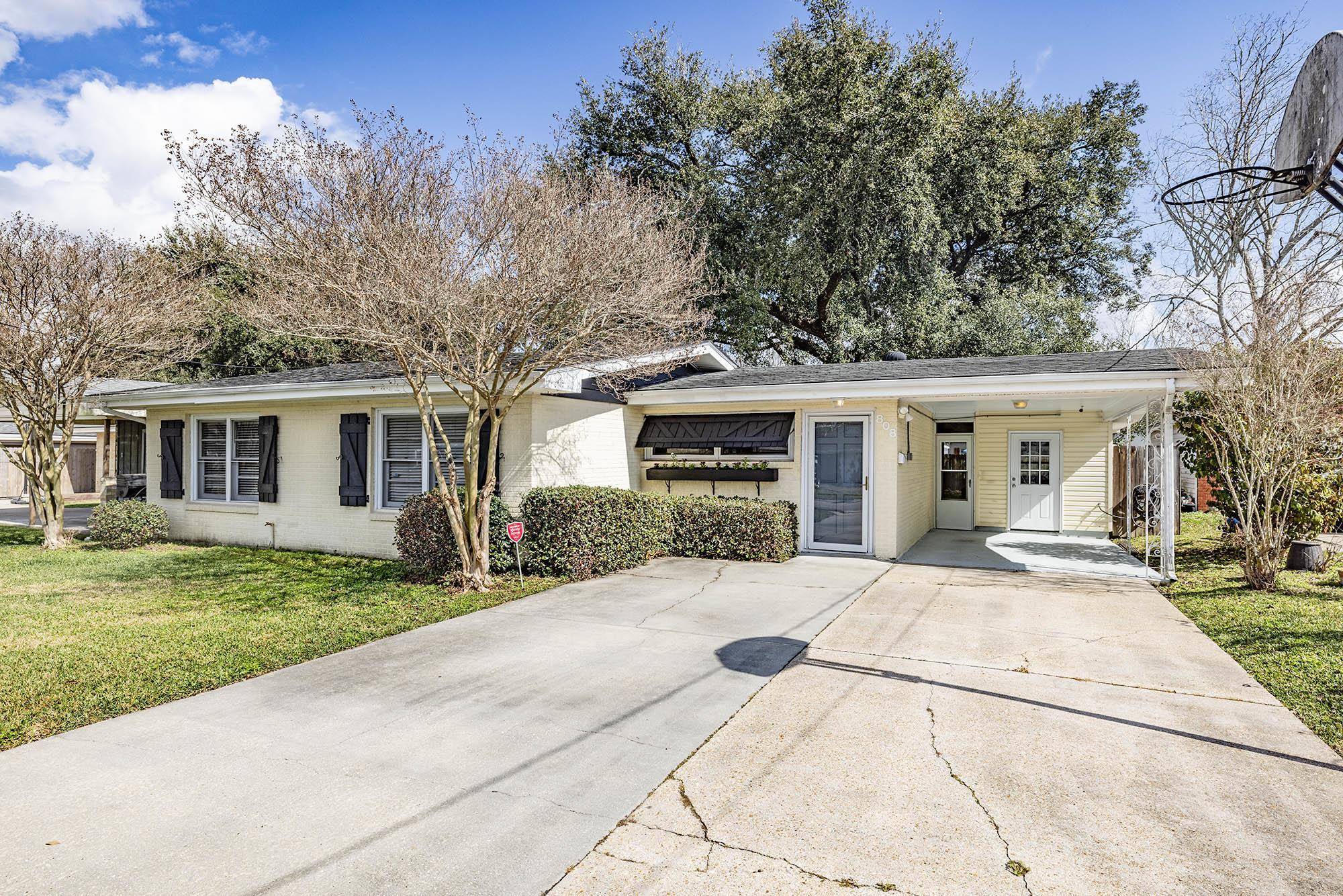 Houma, LA 70364,808 Wright Ave