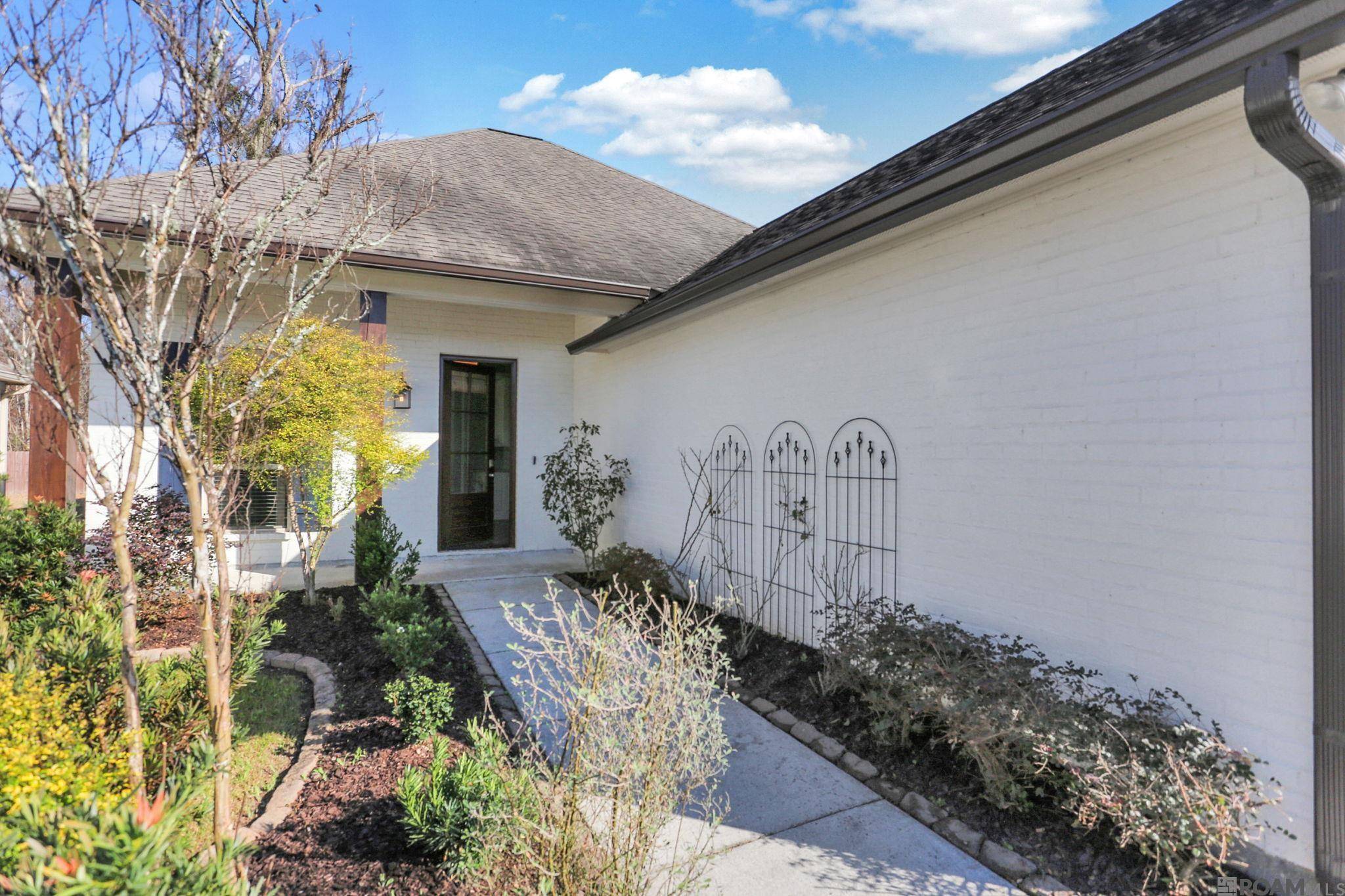 Gonzales, LA 70737,14418 Sterling Oaks Dr