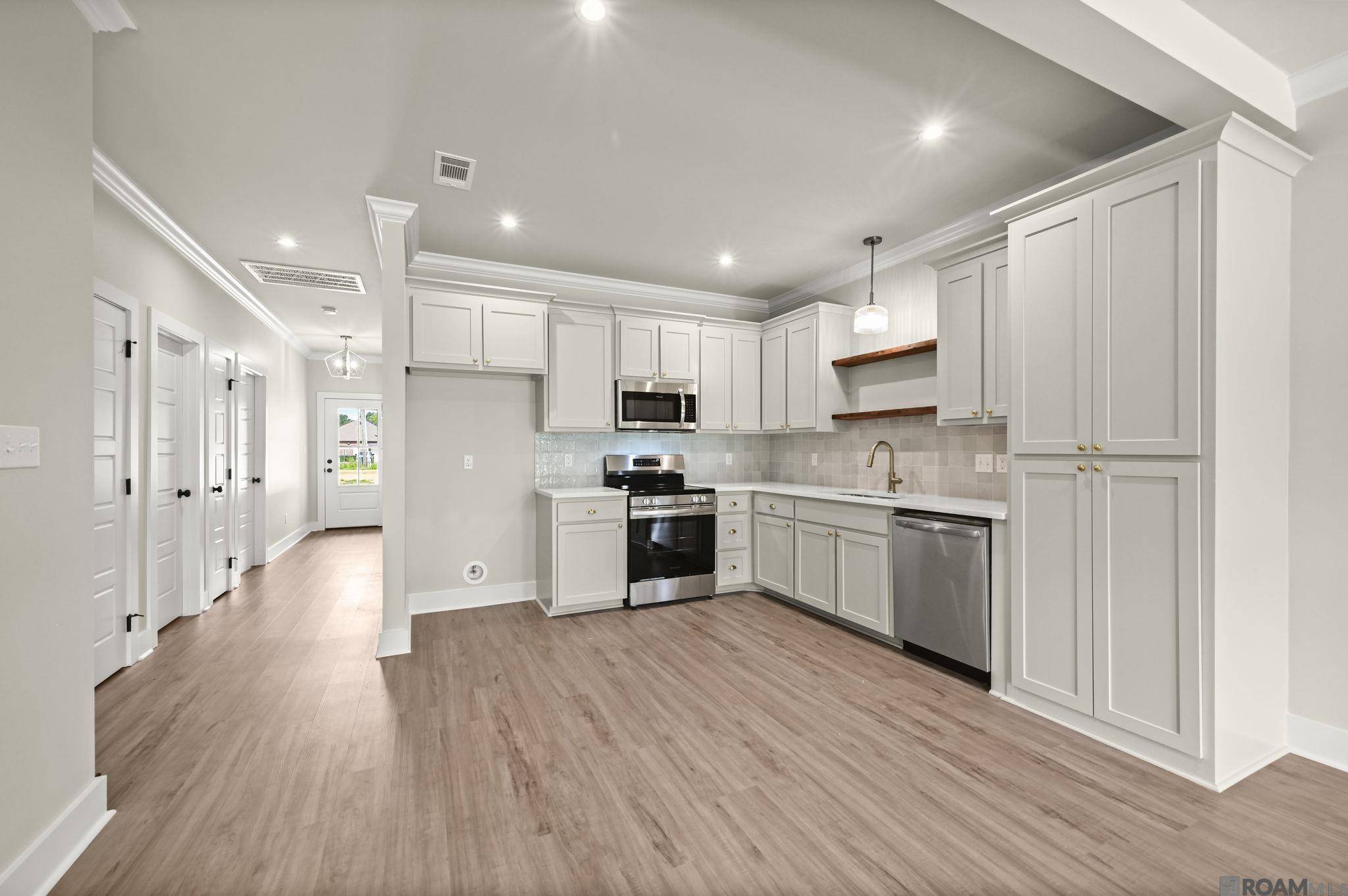Denham Springs, LA 70726,8007 Arnold Rd ##3C