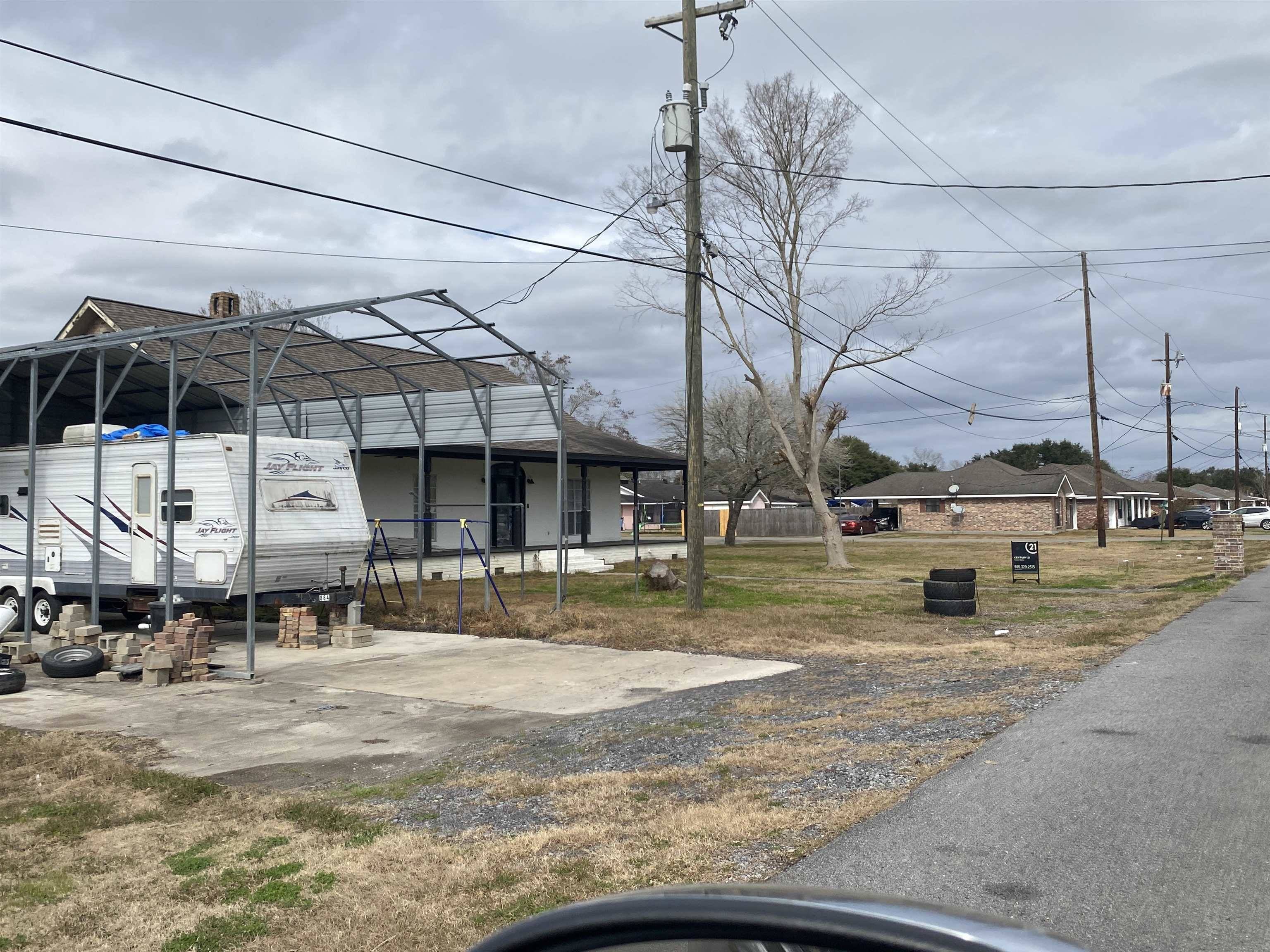 Patterson, LA 70392,700 Kem St