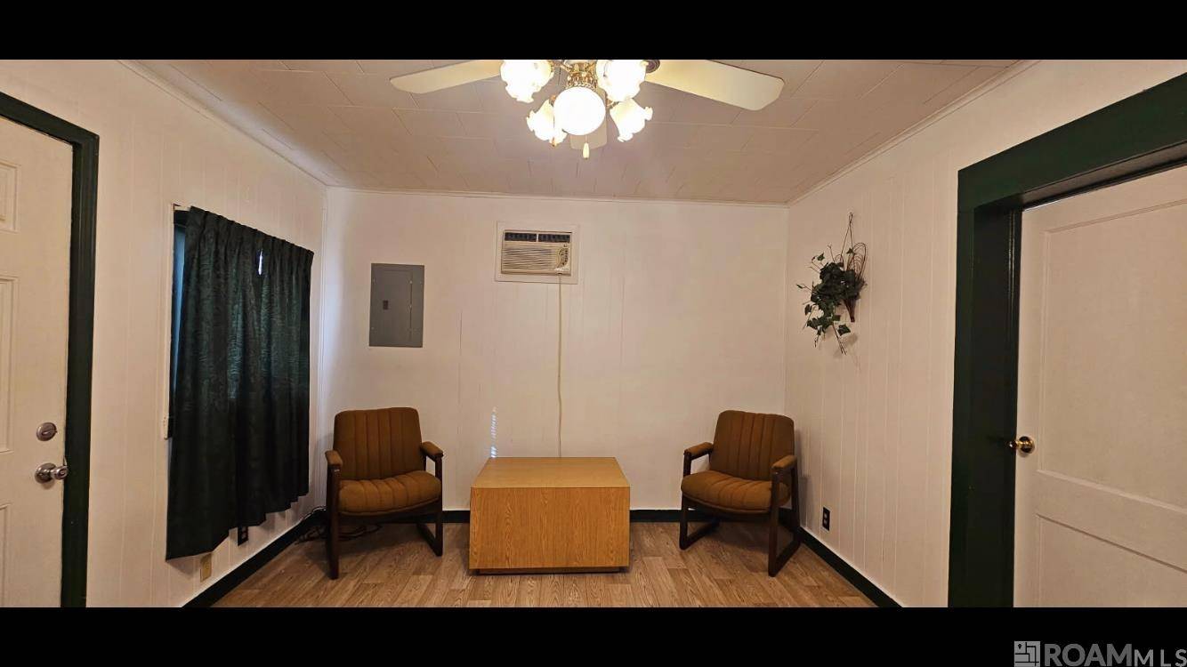 Franklin, LA 70538,704 Ash St
