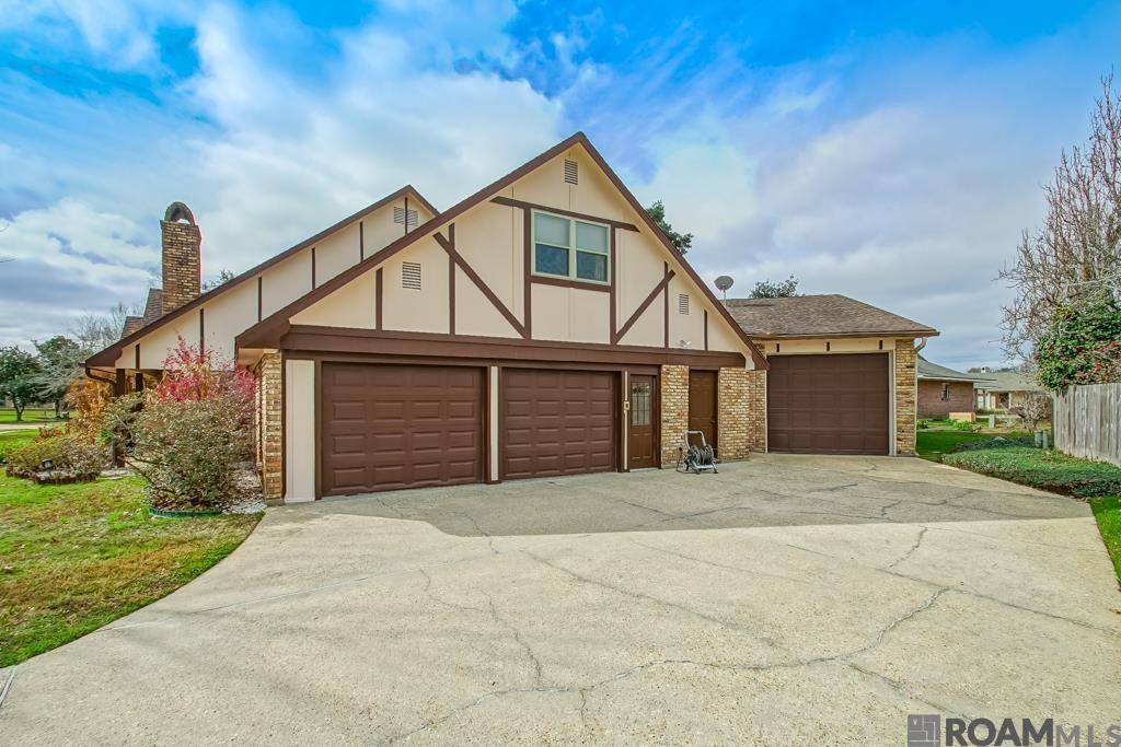 Baton Rouge, LA 70816,4412 Lake Lawford Ct