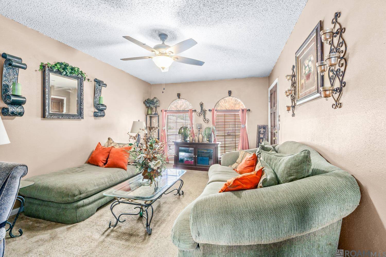 Baton Rouge, LA 70815,2148 Oak Knoll Dr