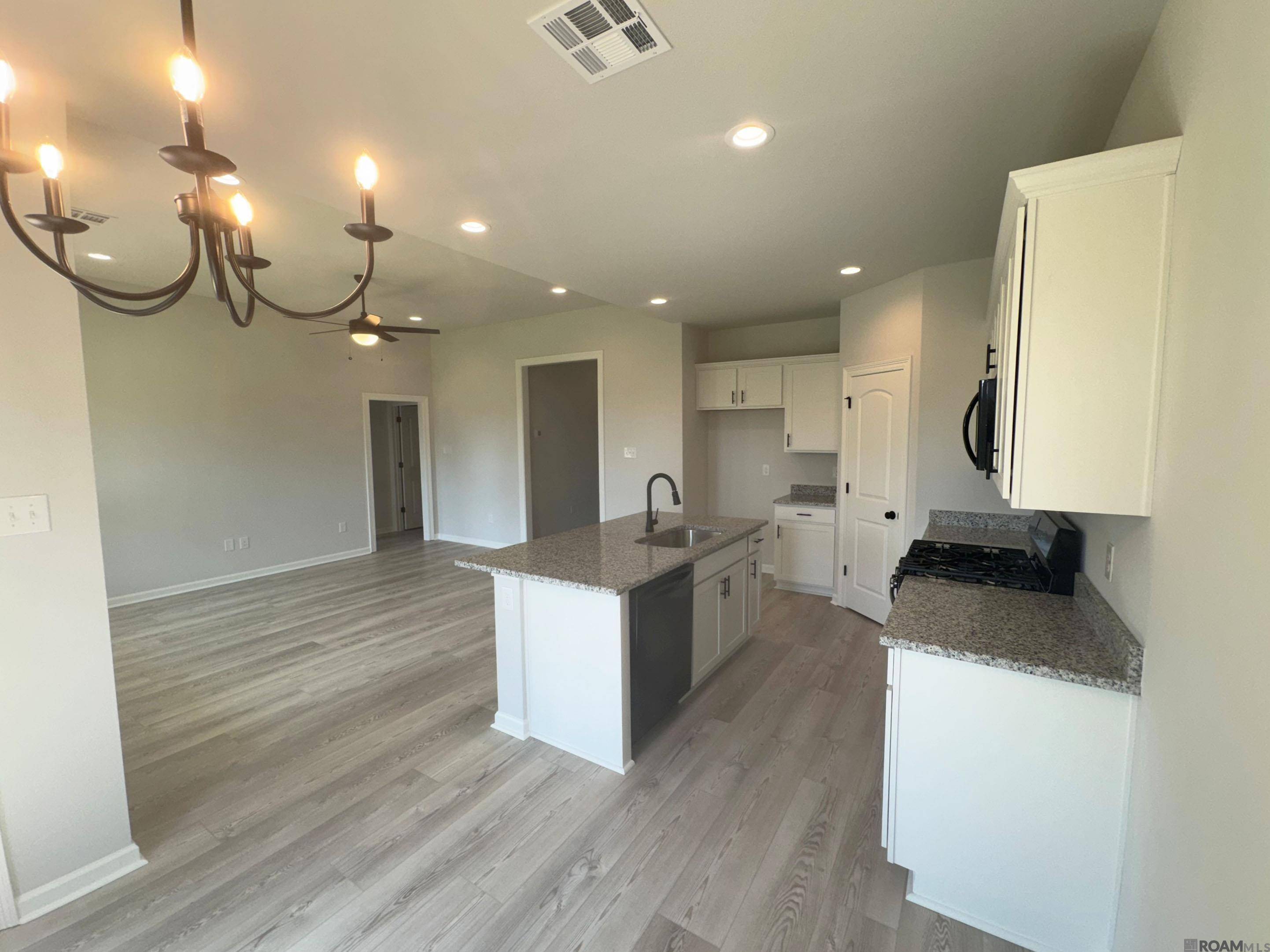 Walker, LA 70785,32562 White Bloom Ln