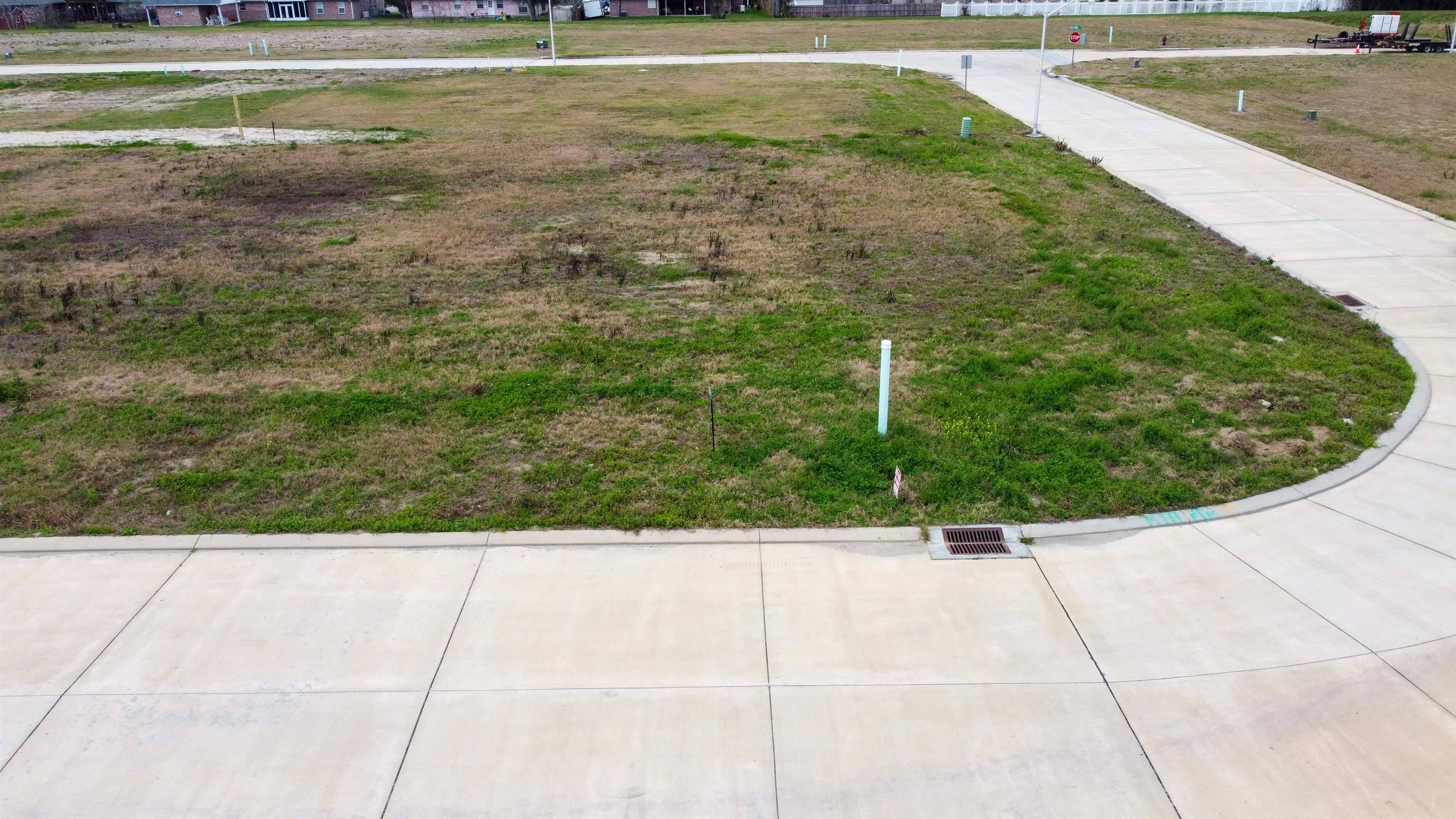 Luling, LA 70070,365 Sophia Drive
