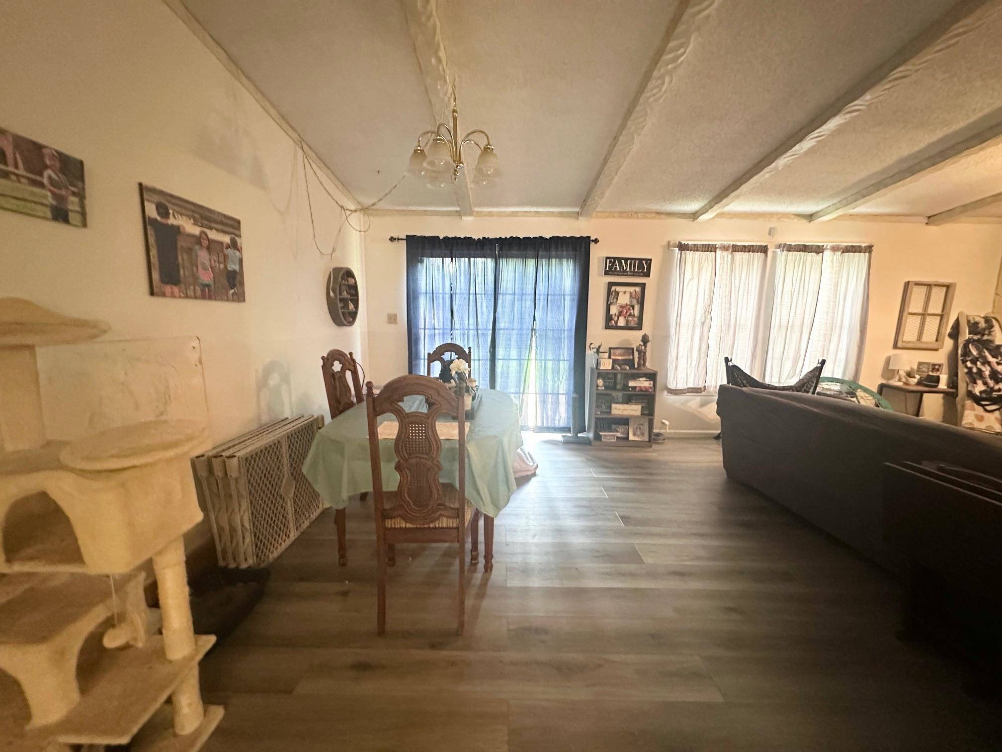 Houma, LA 70364,12 Fernwood Dr