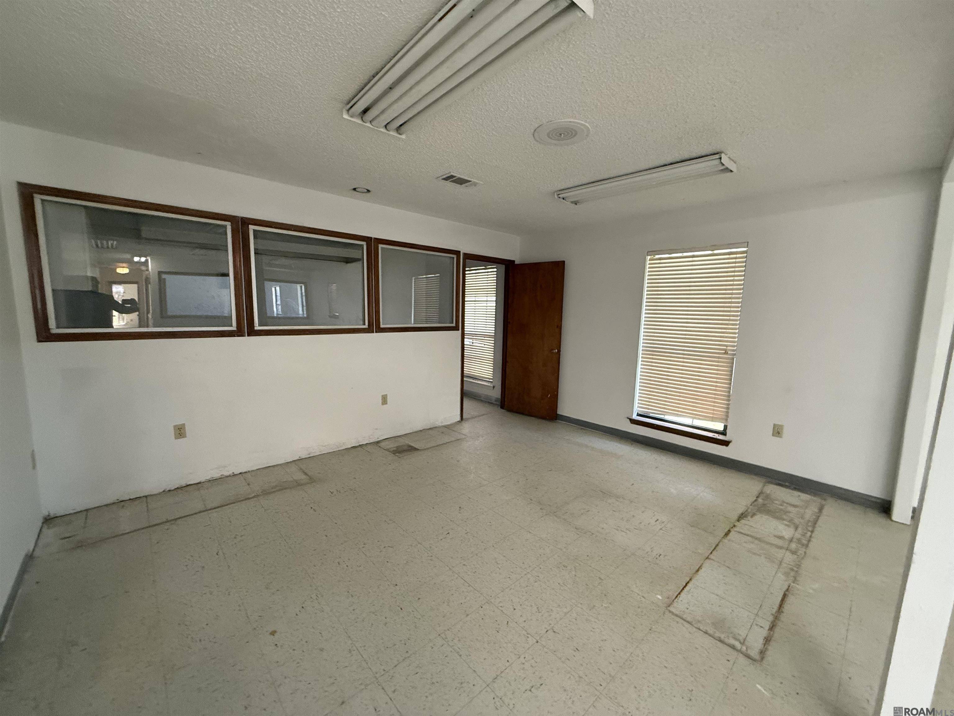 Baton Rouge, LA 70817,11811 Wentling Ave