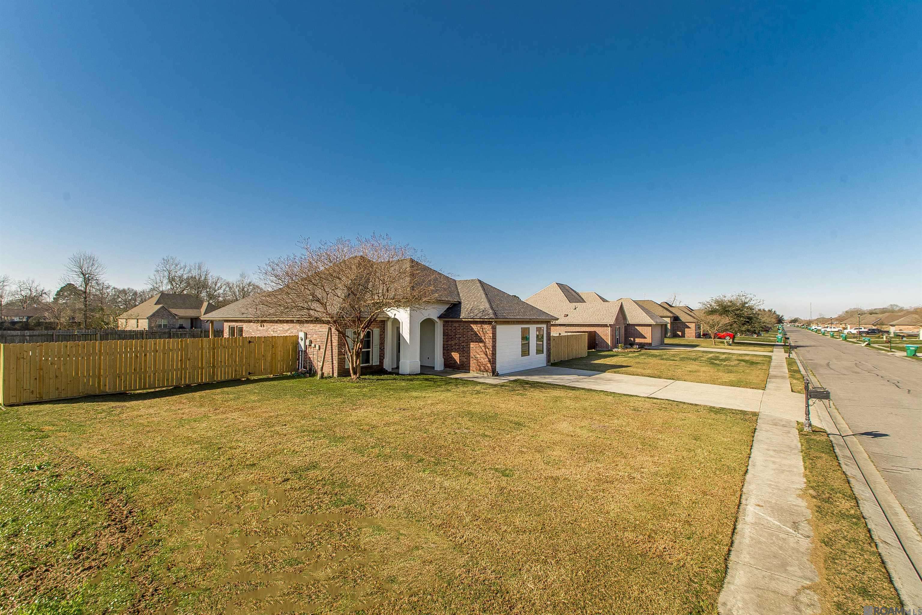 Addis, LA 70710,3445 Plantation Ridge Dr