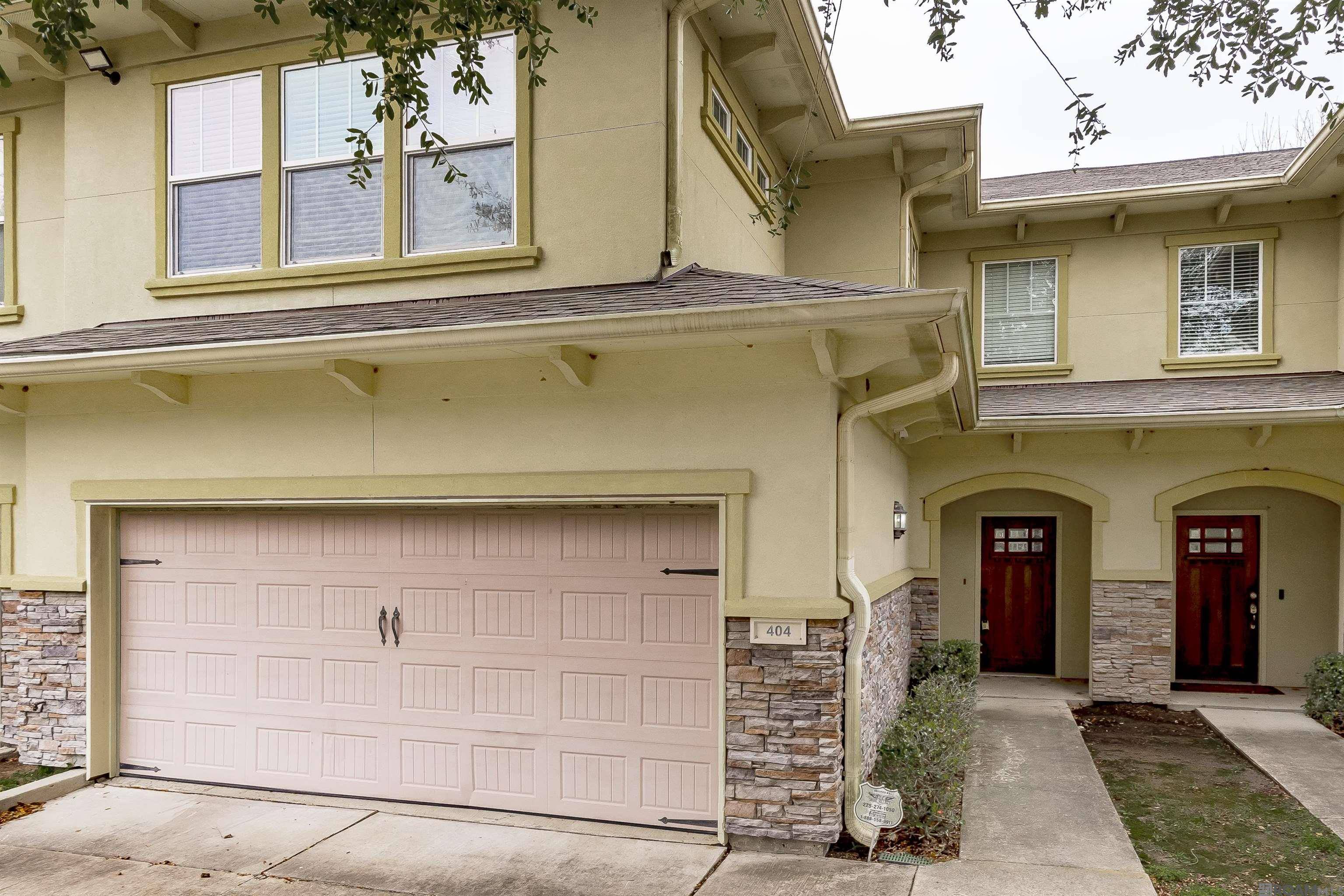 Baton Rouge, LA 70820,8000 Stonelake Village Ave ##404
