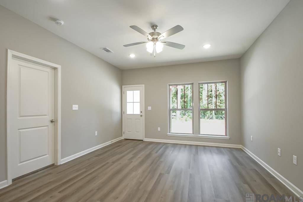 Livingston, LA 70754,19921 Grantham Rd ##A