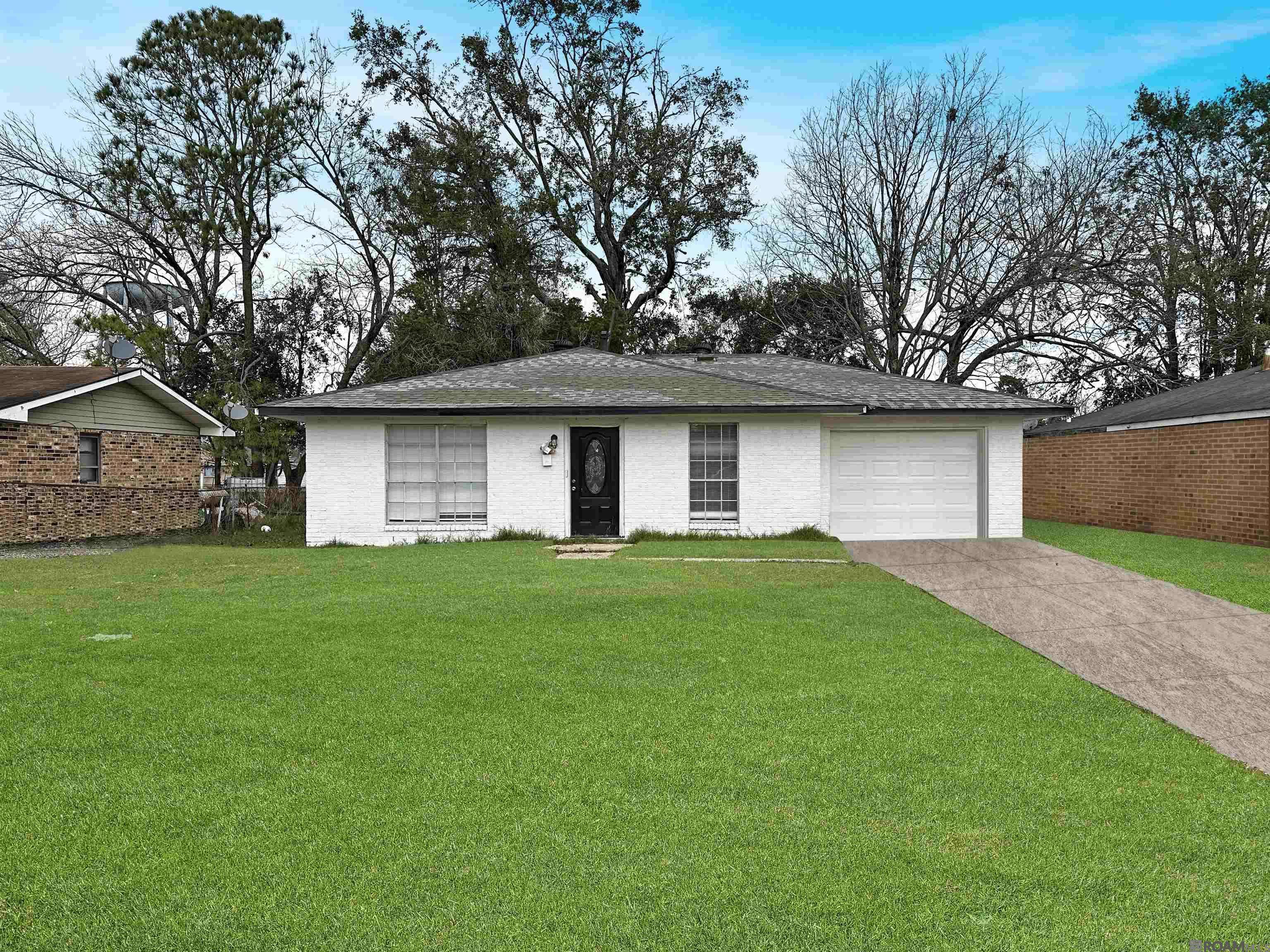 Port Allen, LA 70767,1132 Oregon Ave