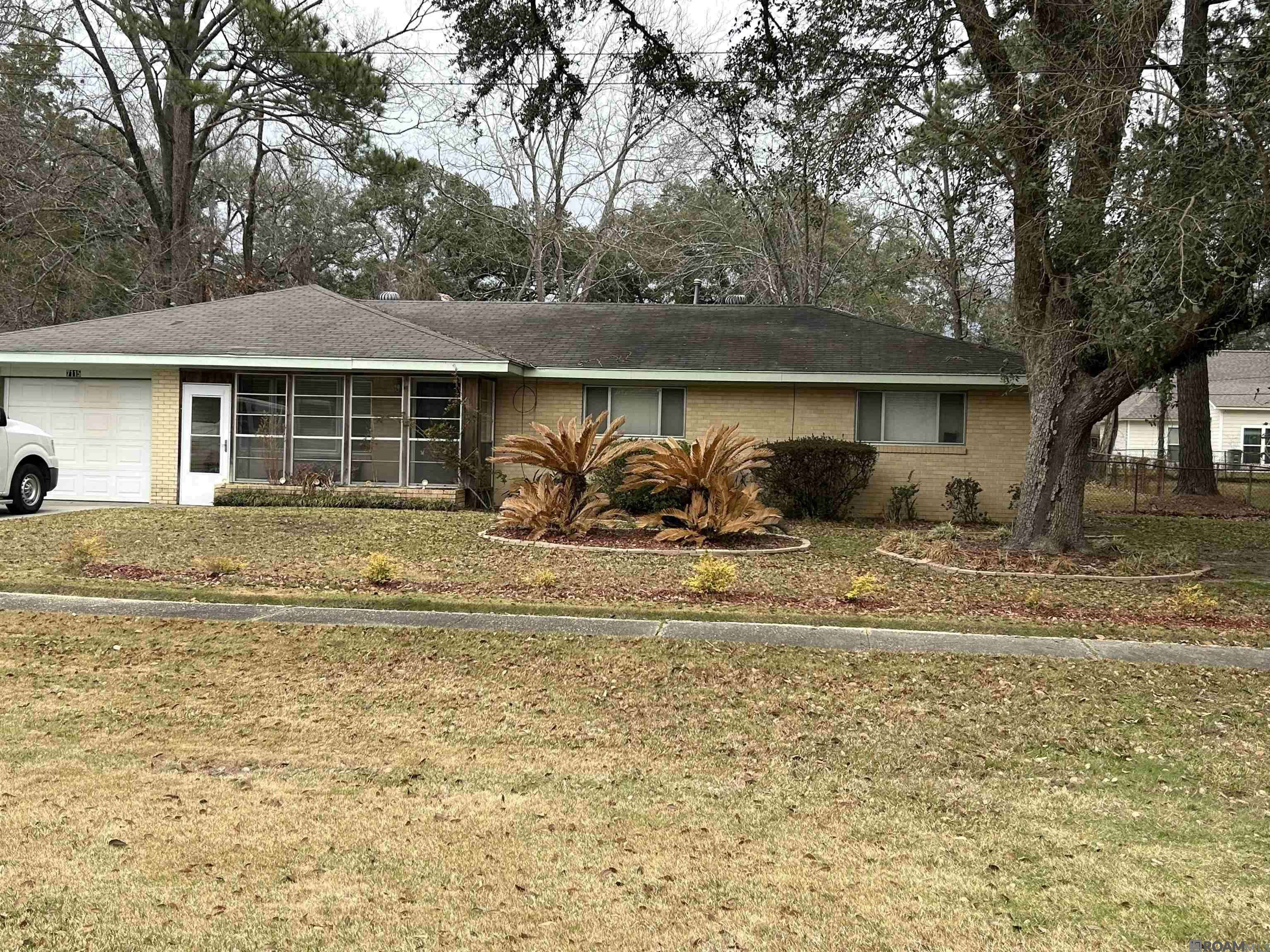 Baker, LA 70714,7115 Walker Dr