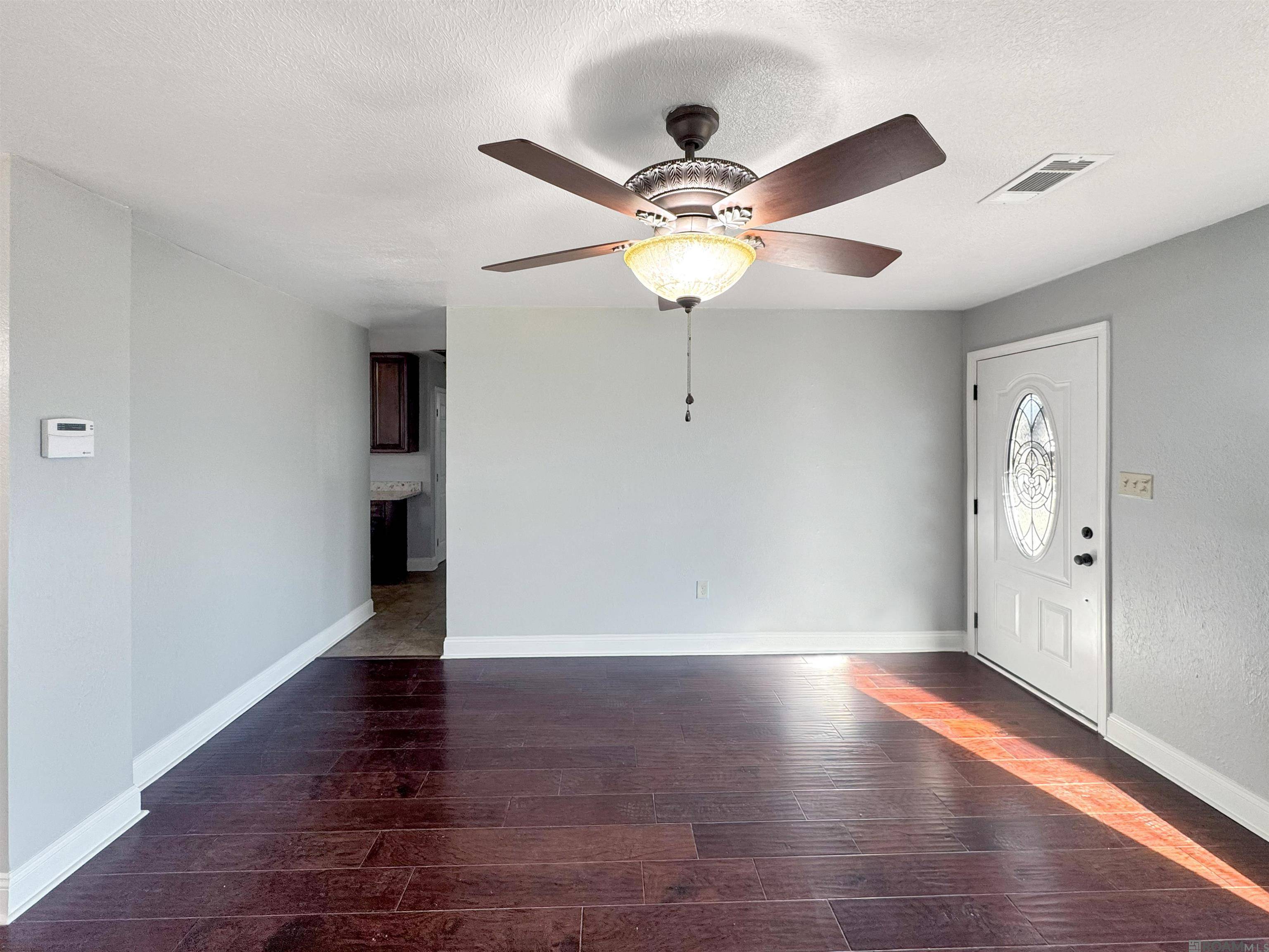 Baton Rouge, LA 70815,10755 Darryl Dr