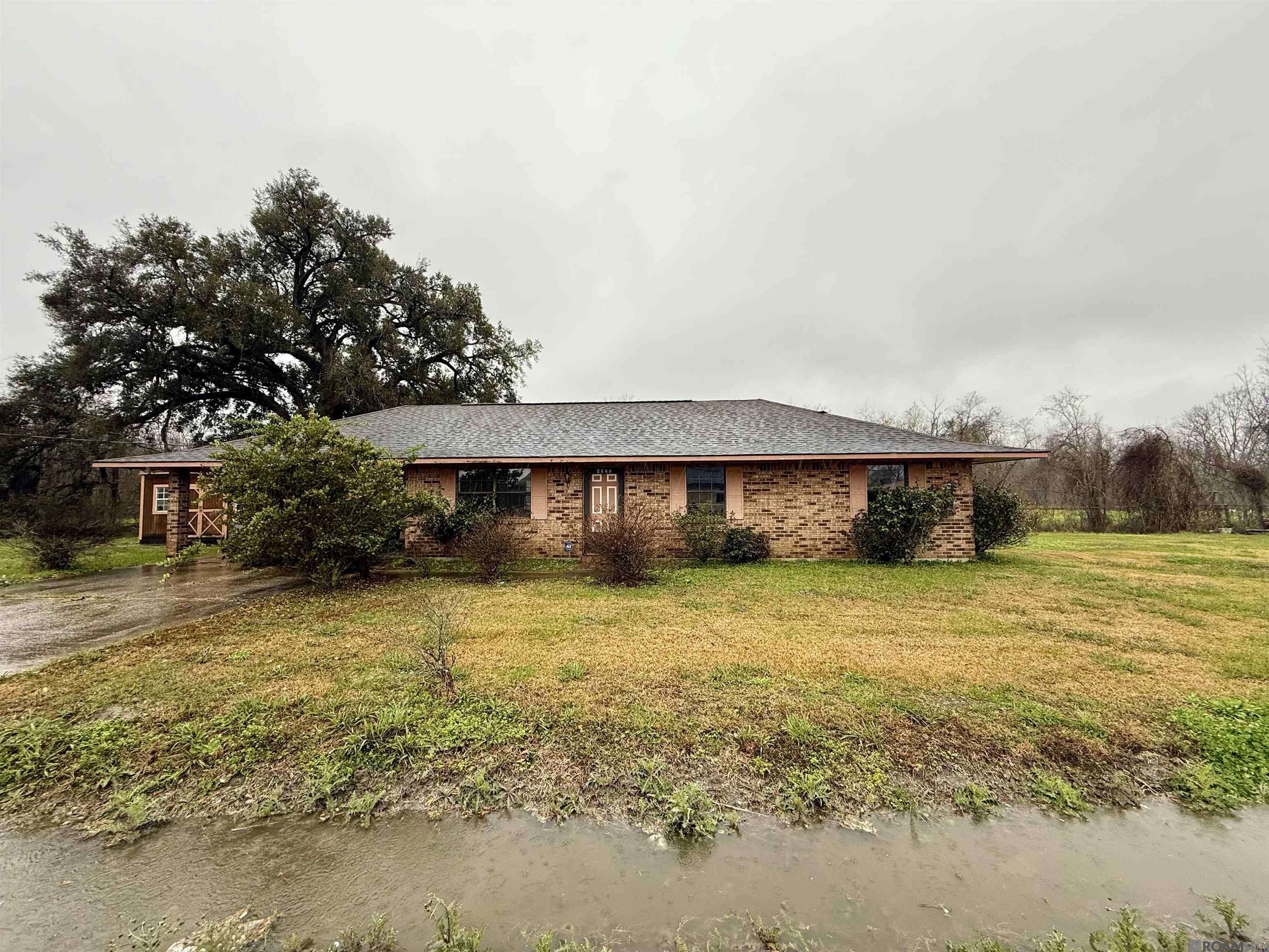 Darrow, LA 70725,4525 Walter Hill Rd
