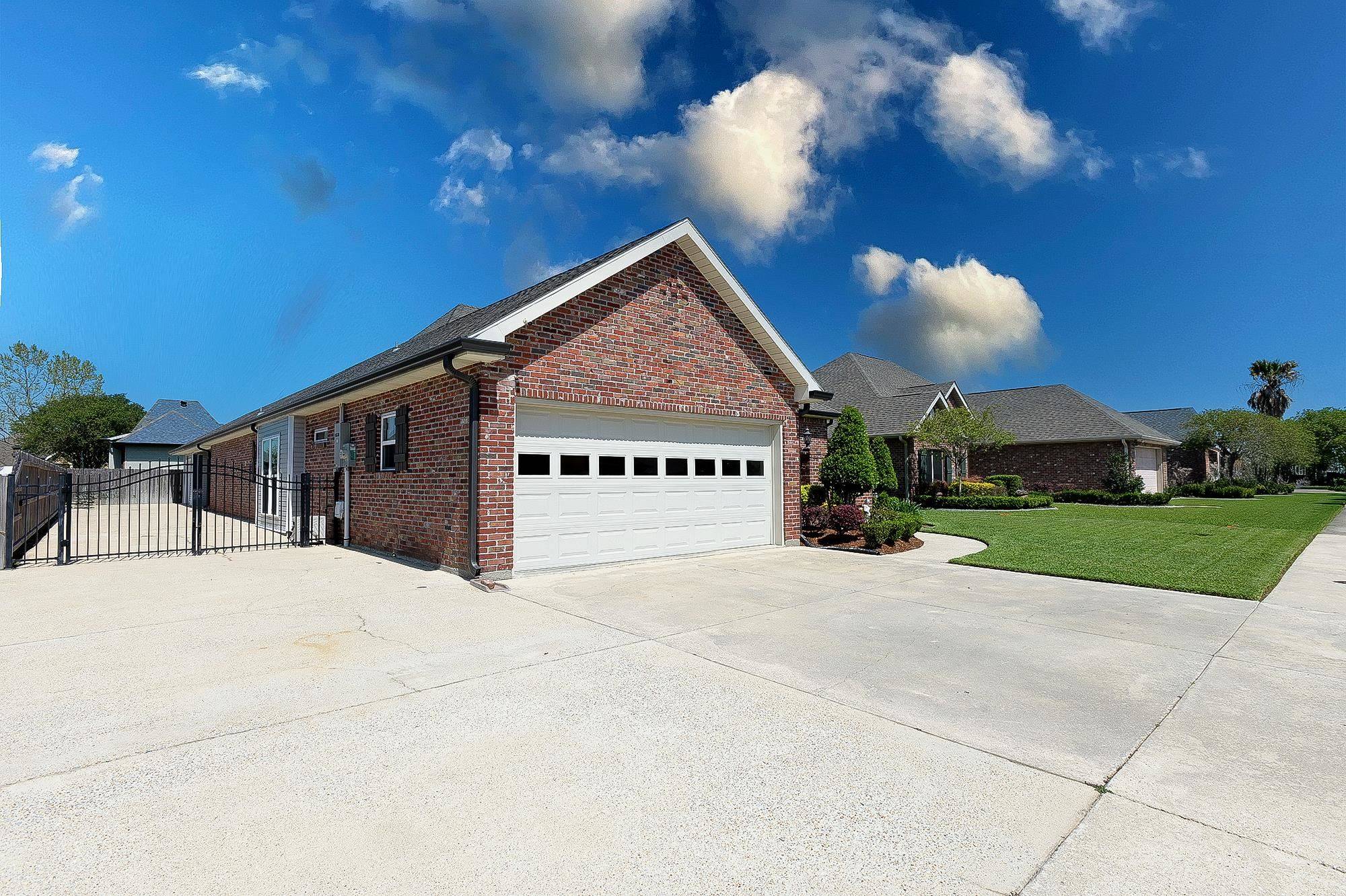 Houma, LA 70360,188 Lansdown Drive