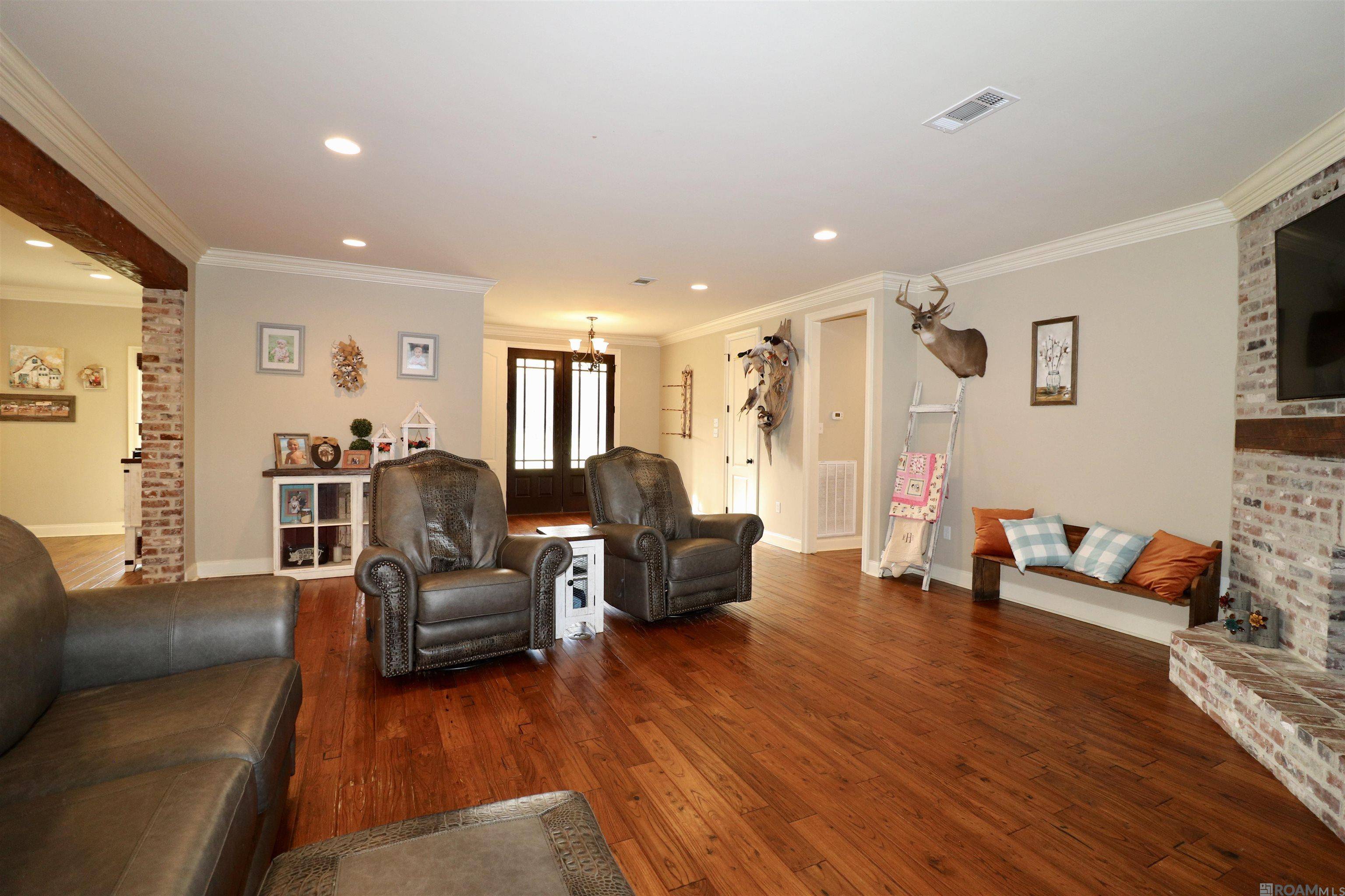 St Francisville, LA 70775,11420 Hwy 61