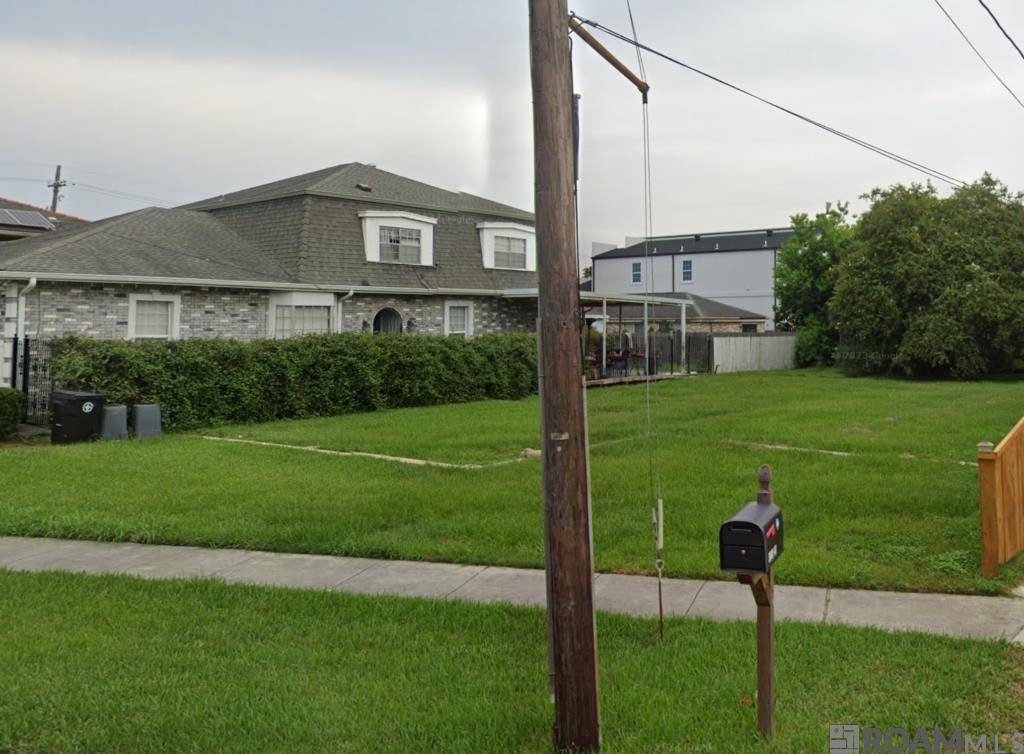 New Orleans, LA 70122,4127 St Bernard Avenue
