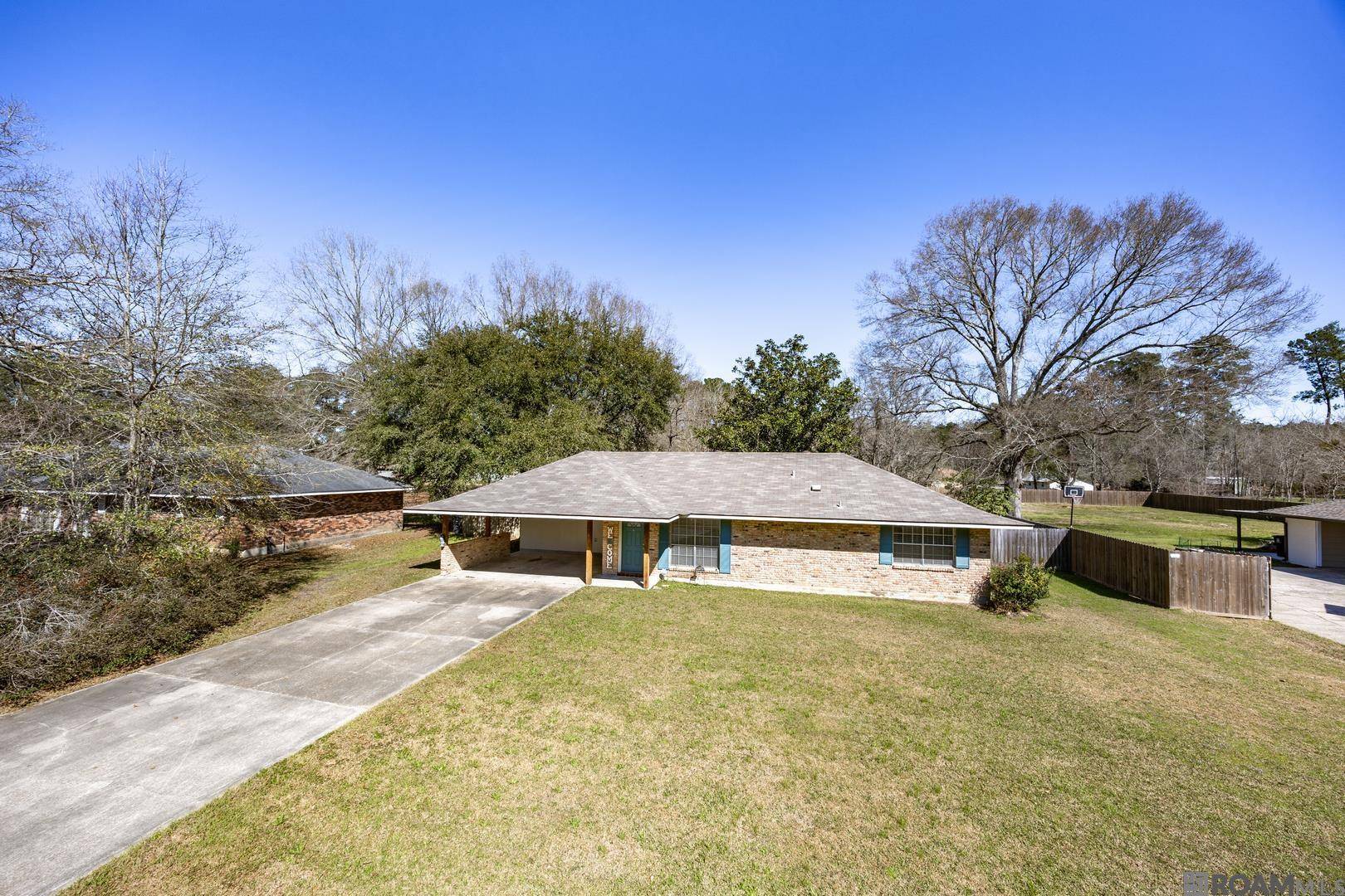Greenwell Springs, LA 70739,17127 Chickasaw Ave