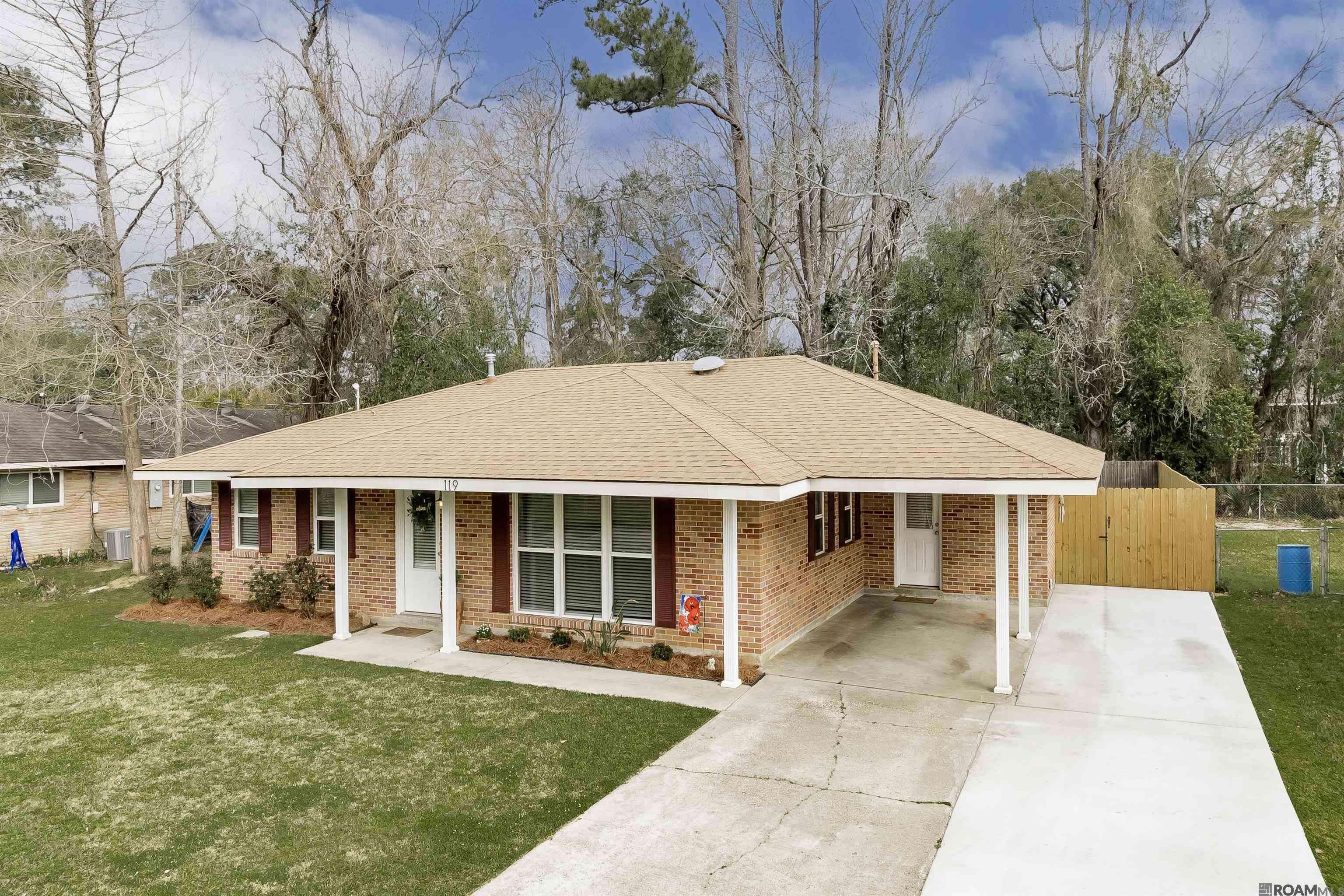 Denham Springs, LA 70726,119 Judy St