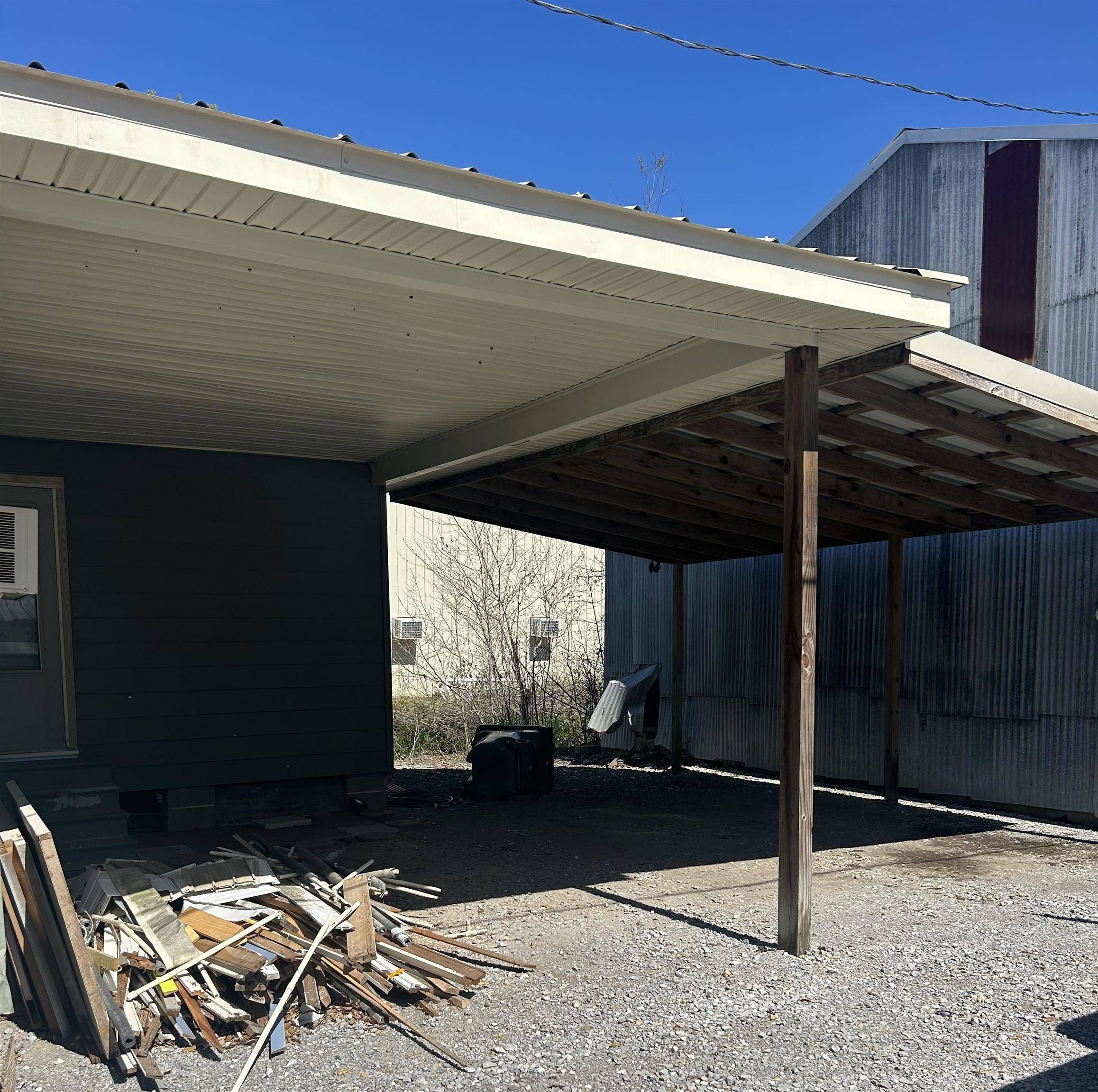 Galliano, LA 70354,168 West 182nd Street