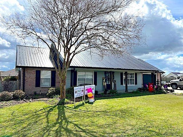 Larose, LA 70373,256 East 26th Place