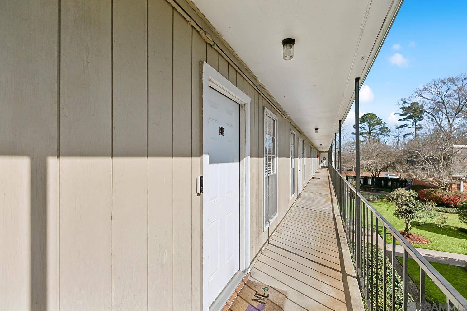 Baton Rouge, LA 70806,1755 College Dr ##212