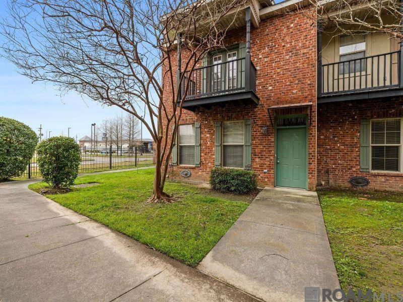Baton Rouge, LA 70810,10600 Lakes Blvd ##901