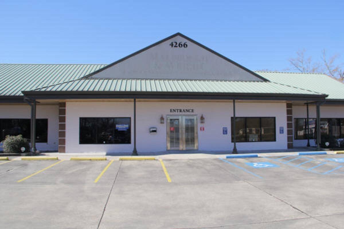 Gray, LA 70359,4266 West Main Street