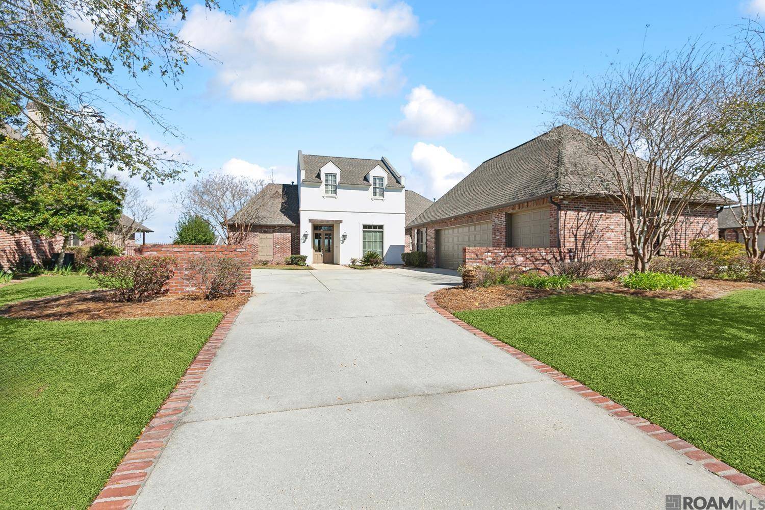 Baton Rouge, LA 70810,14628 Memorial Tower Dr