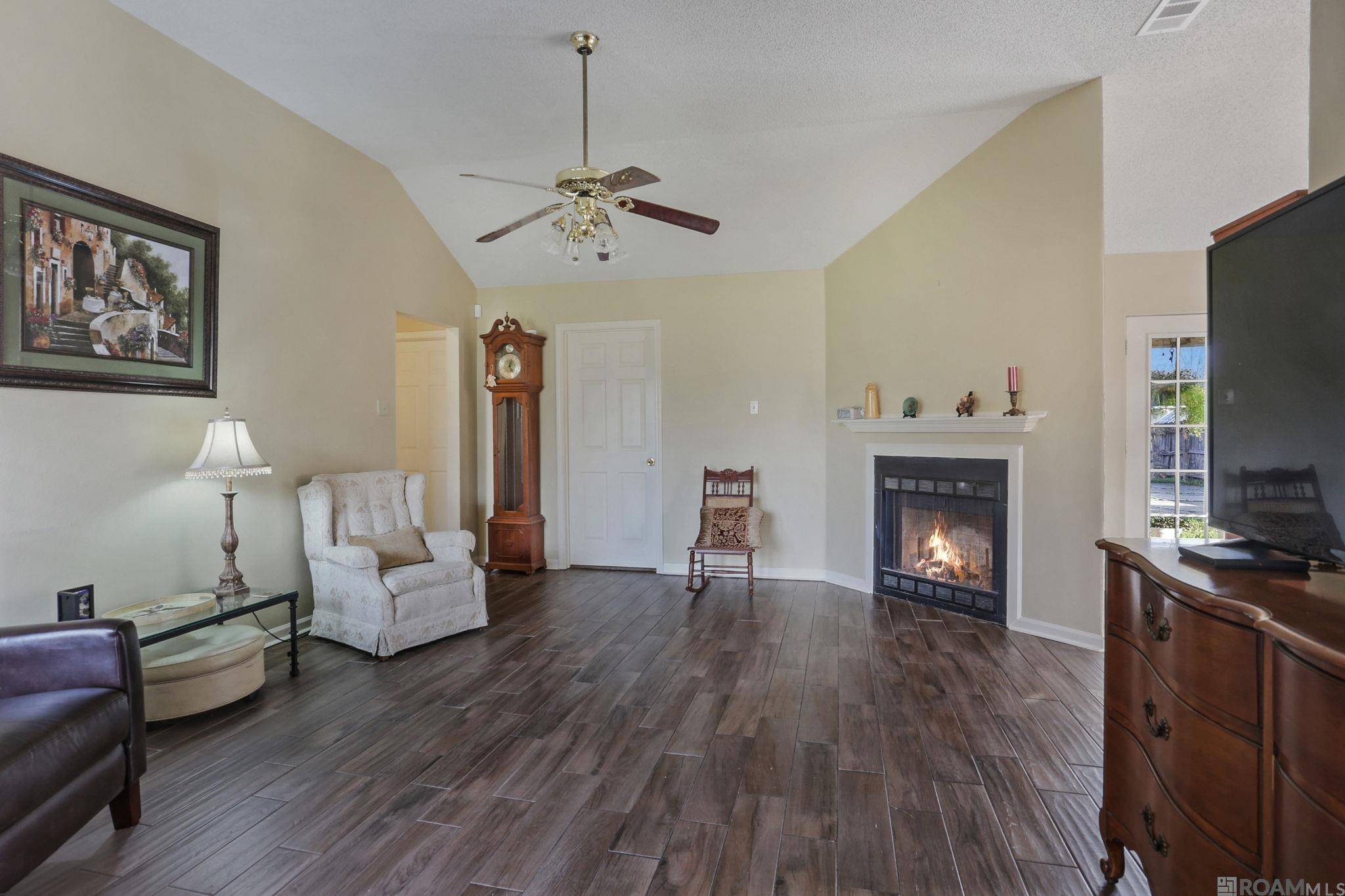 Baton Rouge, LA 70817,17531 Brookfield Ave
